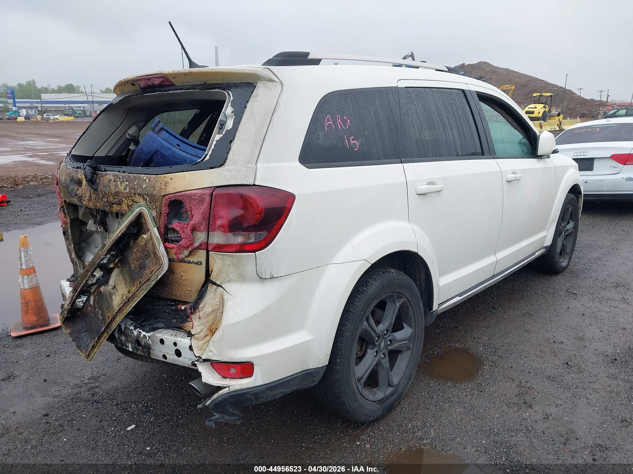 DODGE JOURNEY image 4