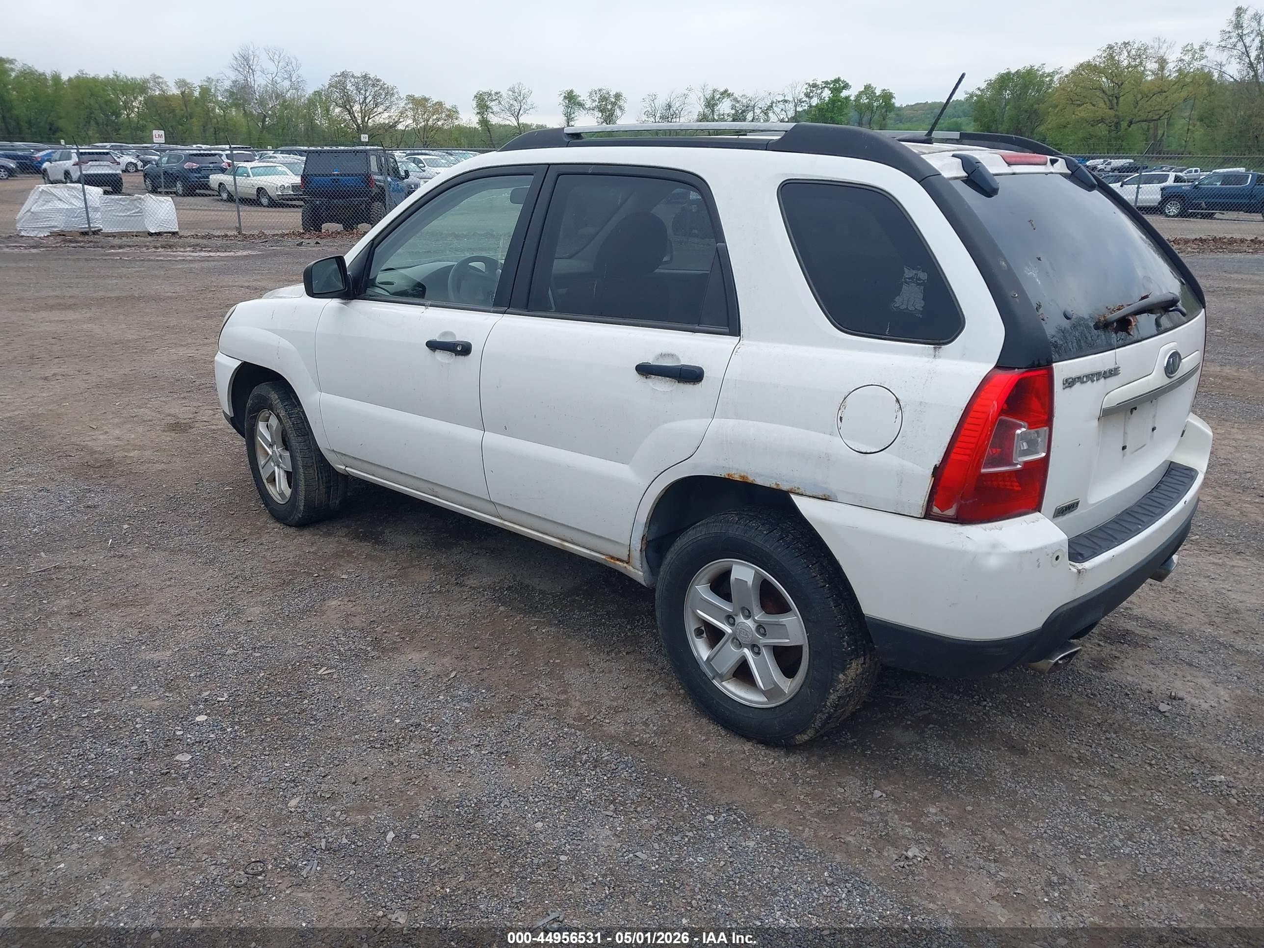 KIA SPORTAGE image 3