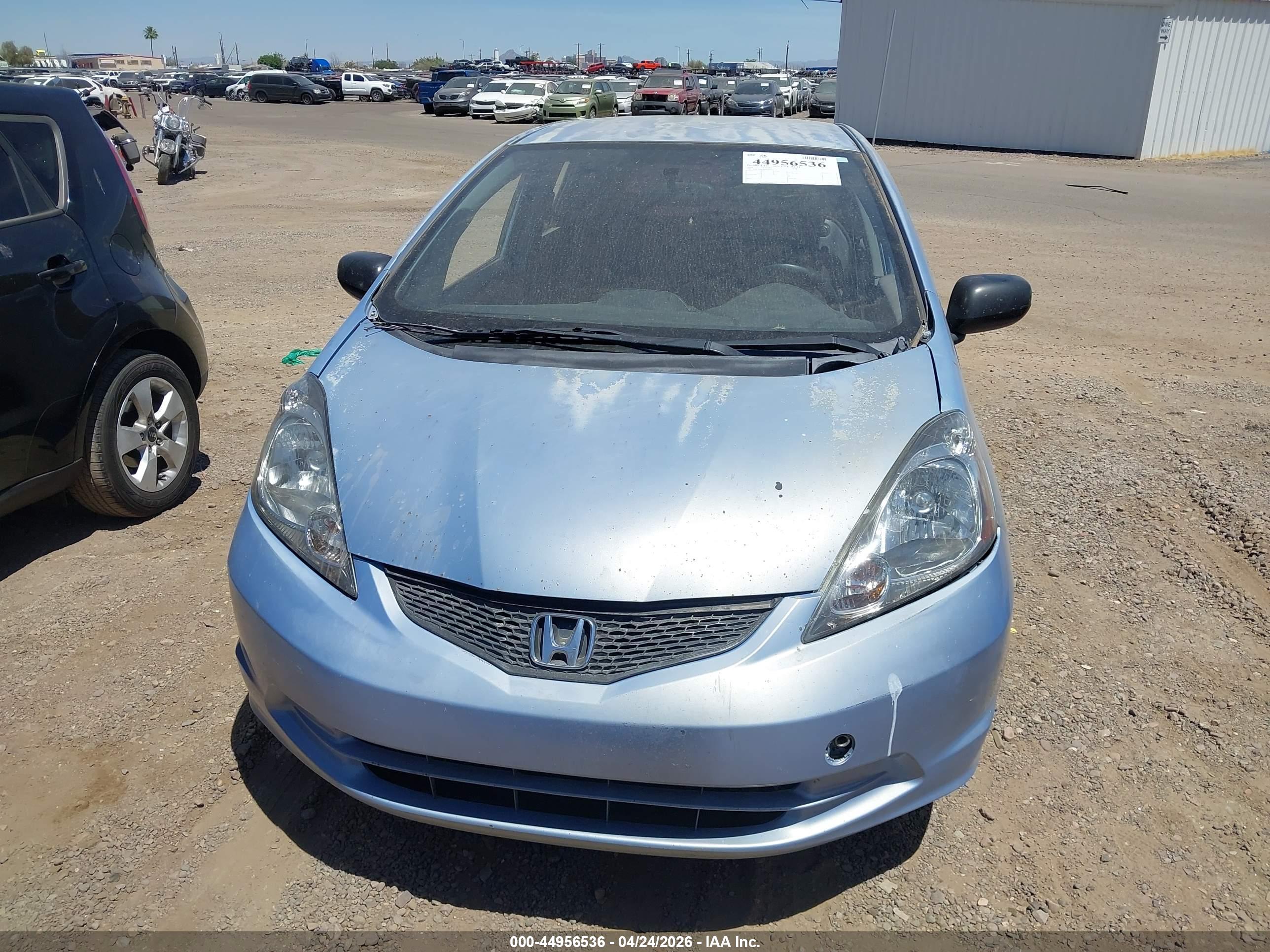 HONDA FIT image 6