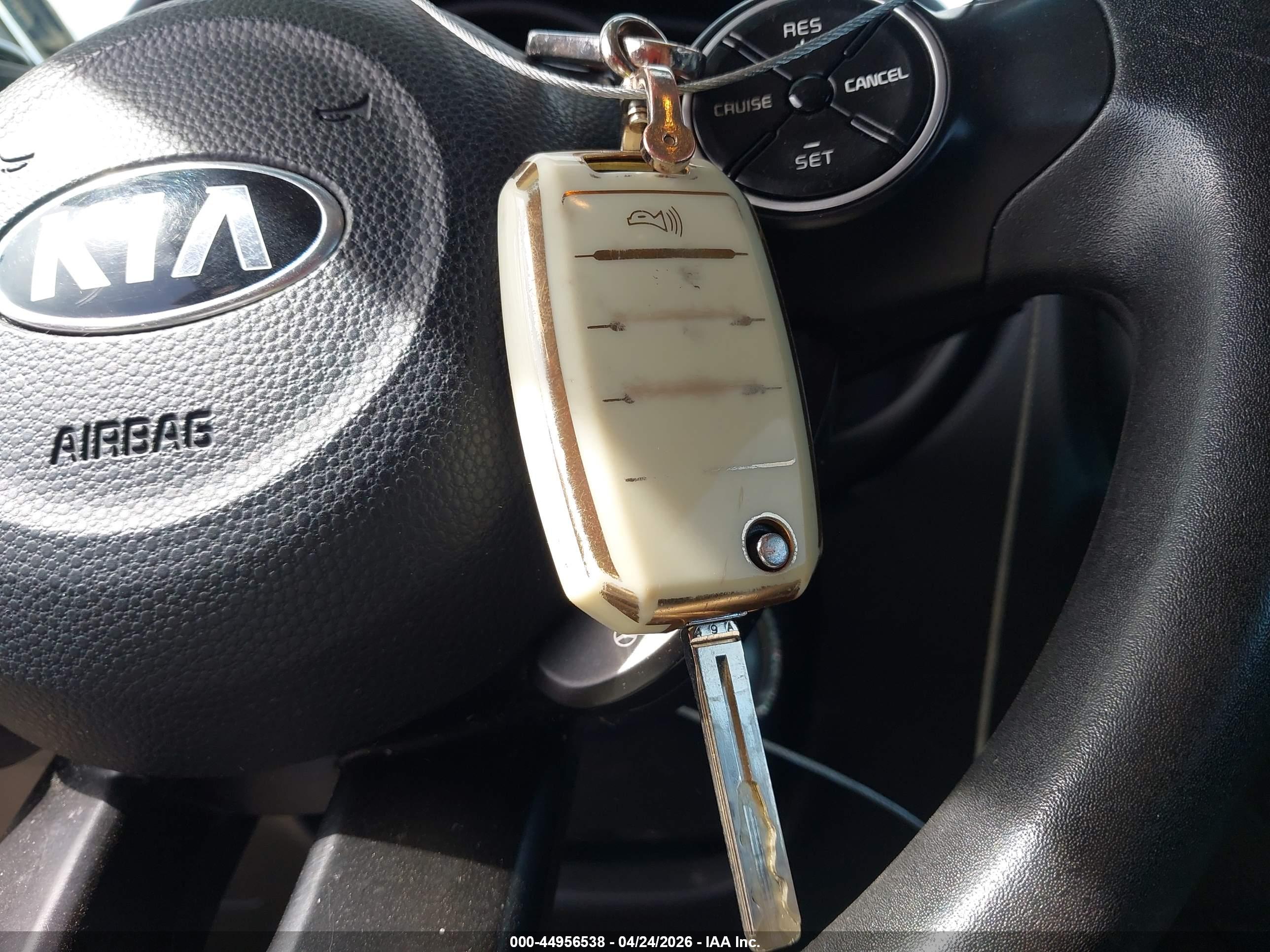KIA SOUL image 11