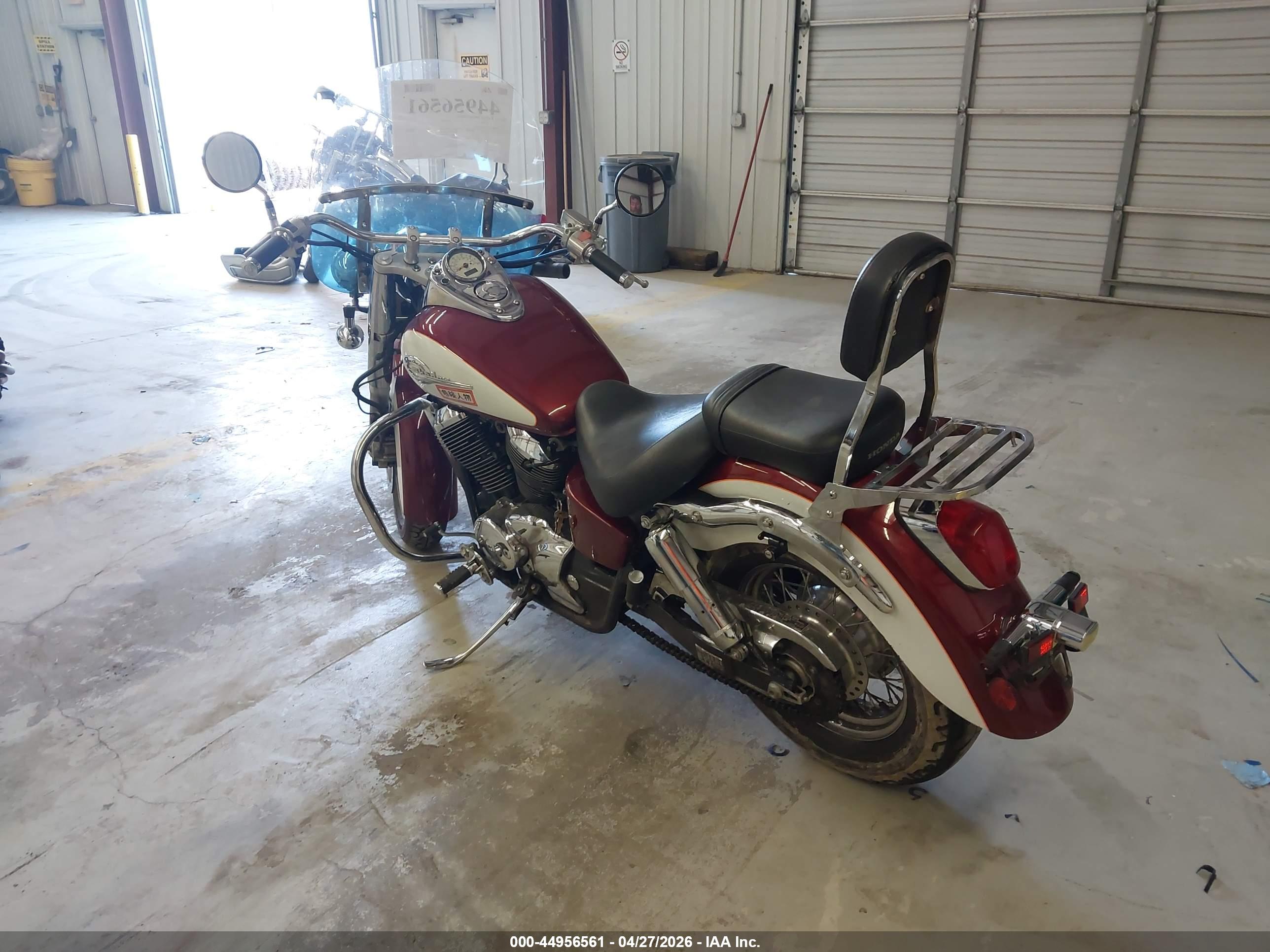 HONDA VT750 image 3