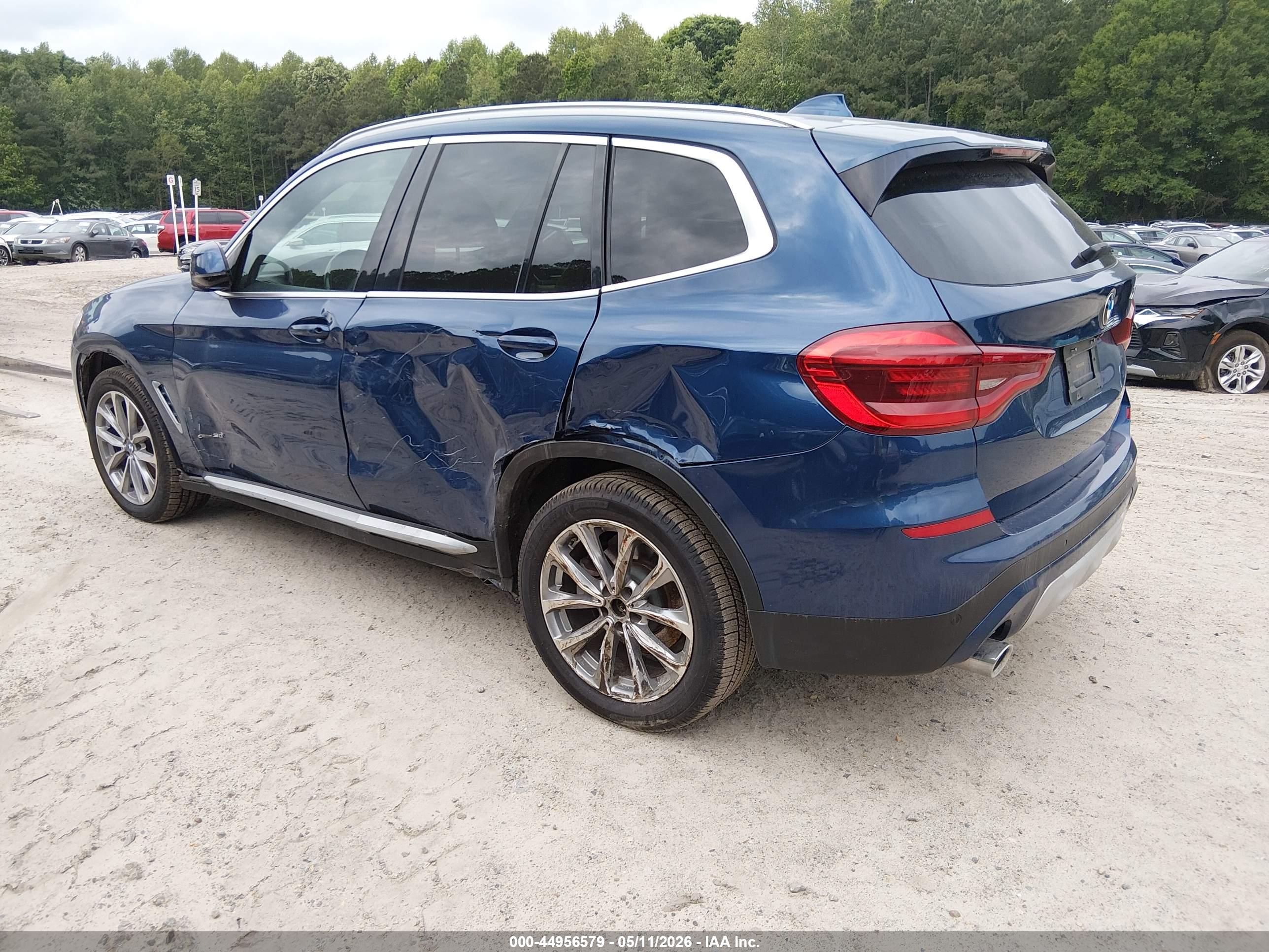 BMW X3 image 3