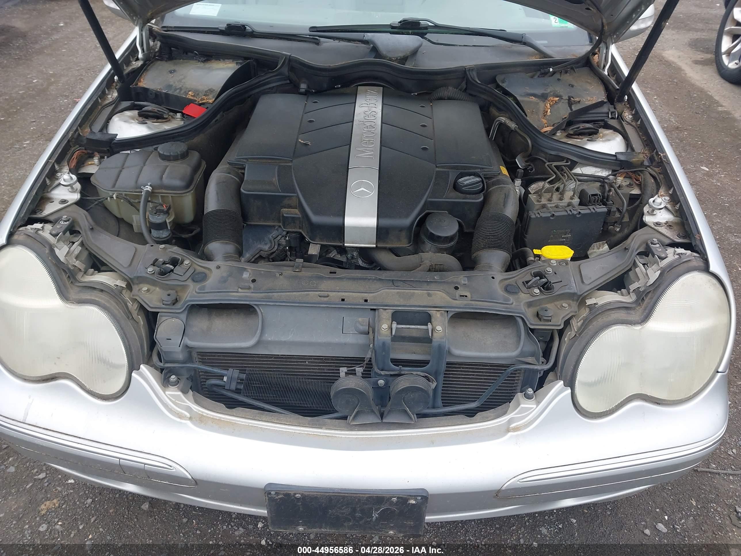 MERCEDES-BENZ C image 6