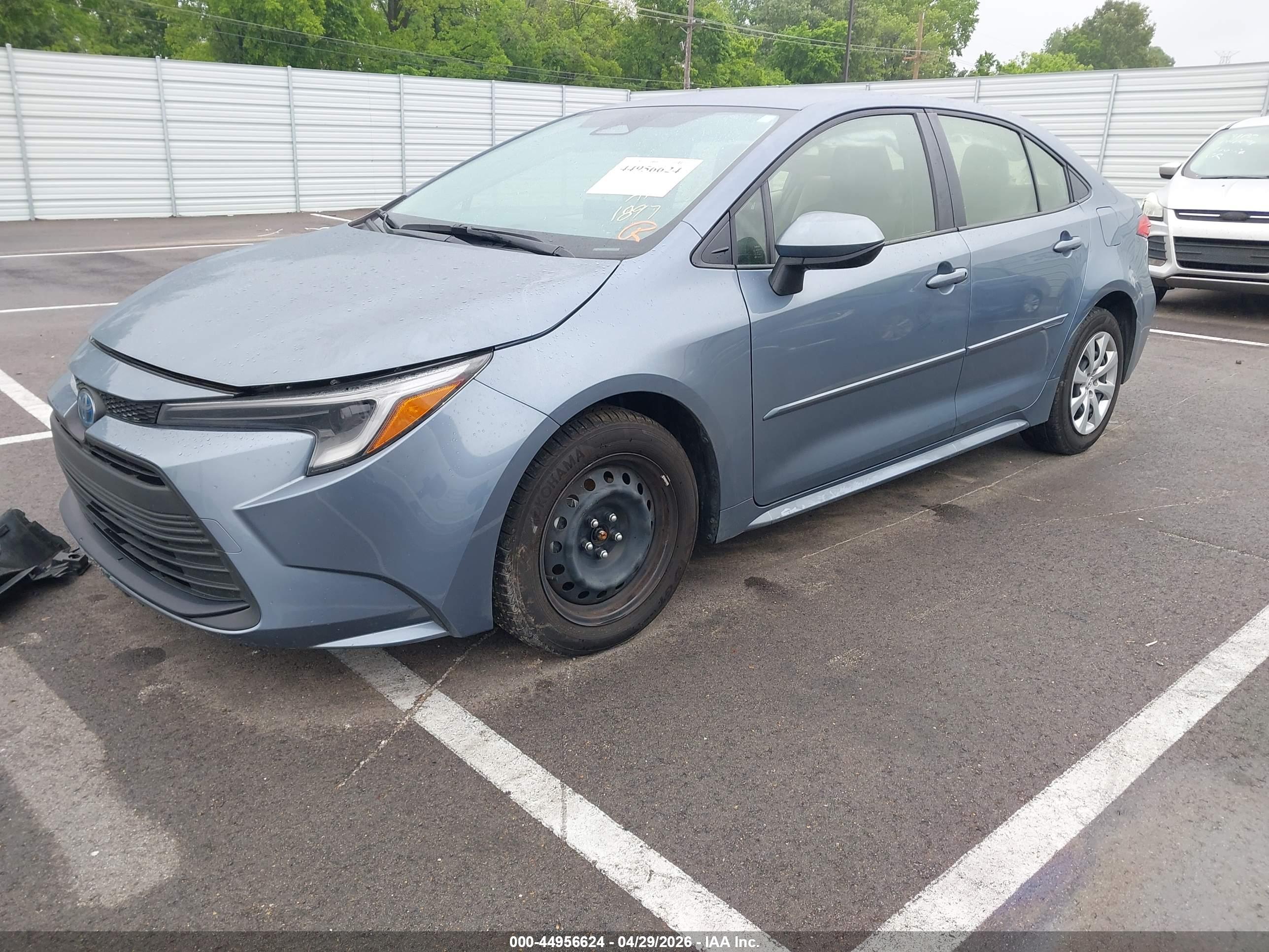 TOYOTA COROLLA image 2