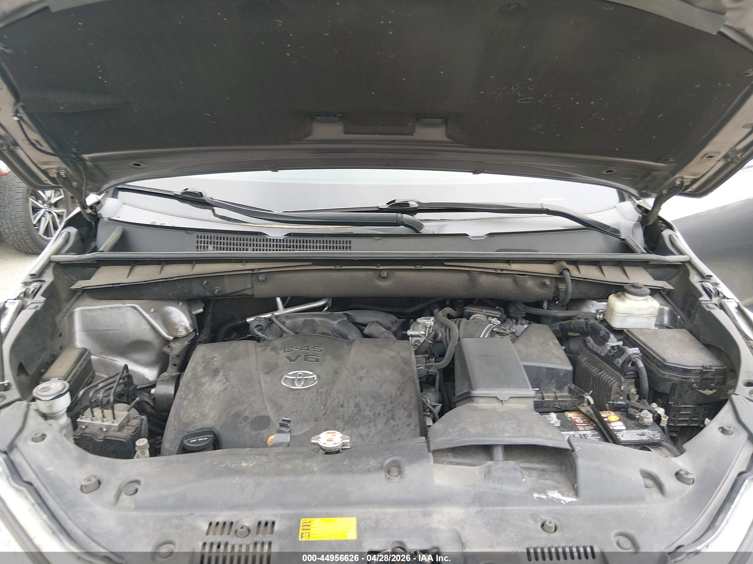 TOYOTA HIGHLANDER image 10
