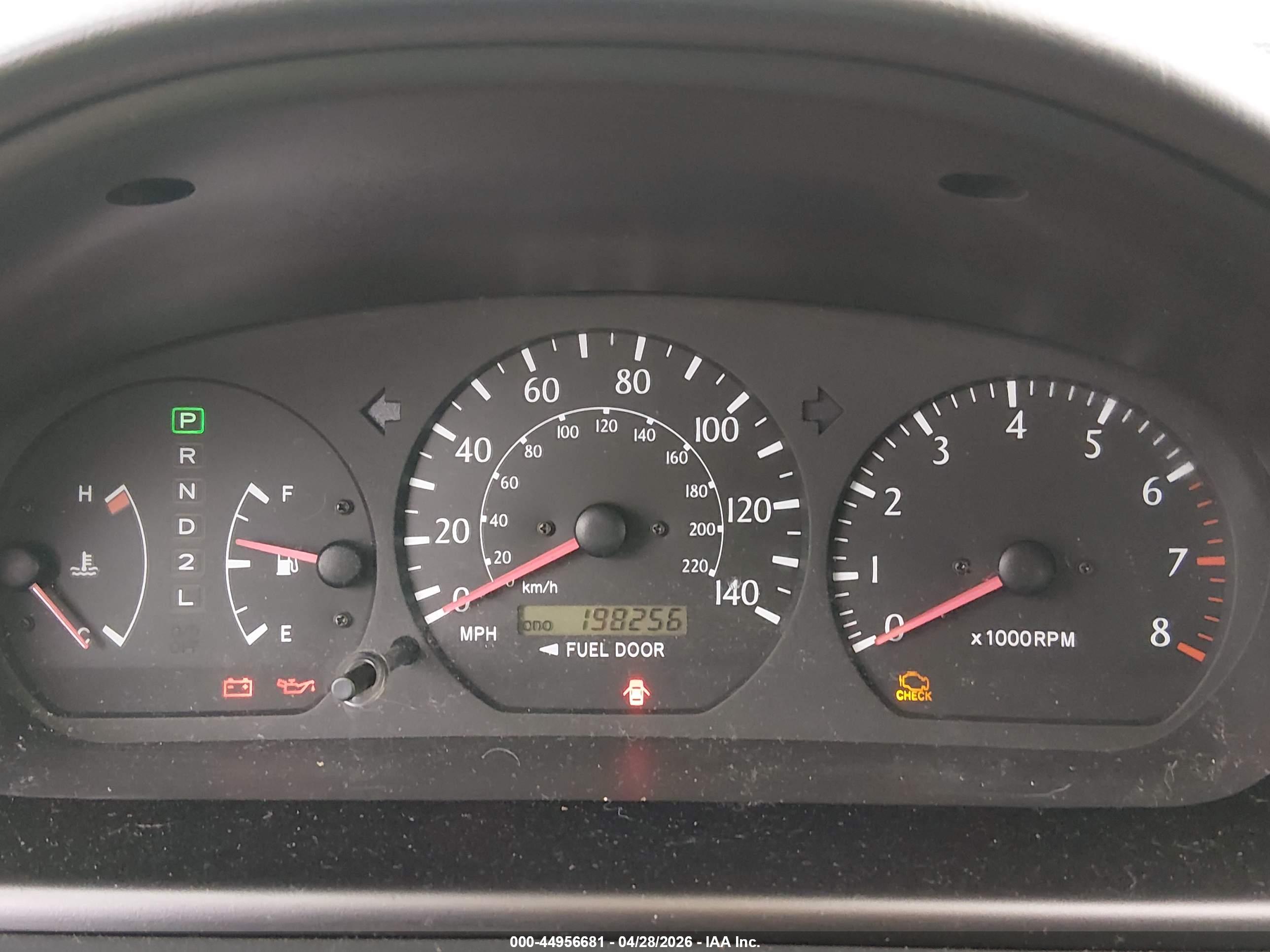 TOYOTA CAMRY image 7