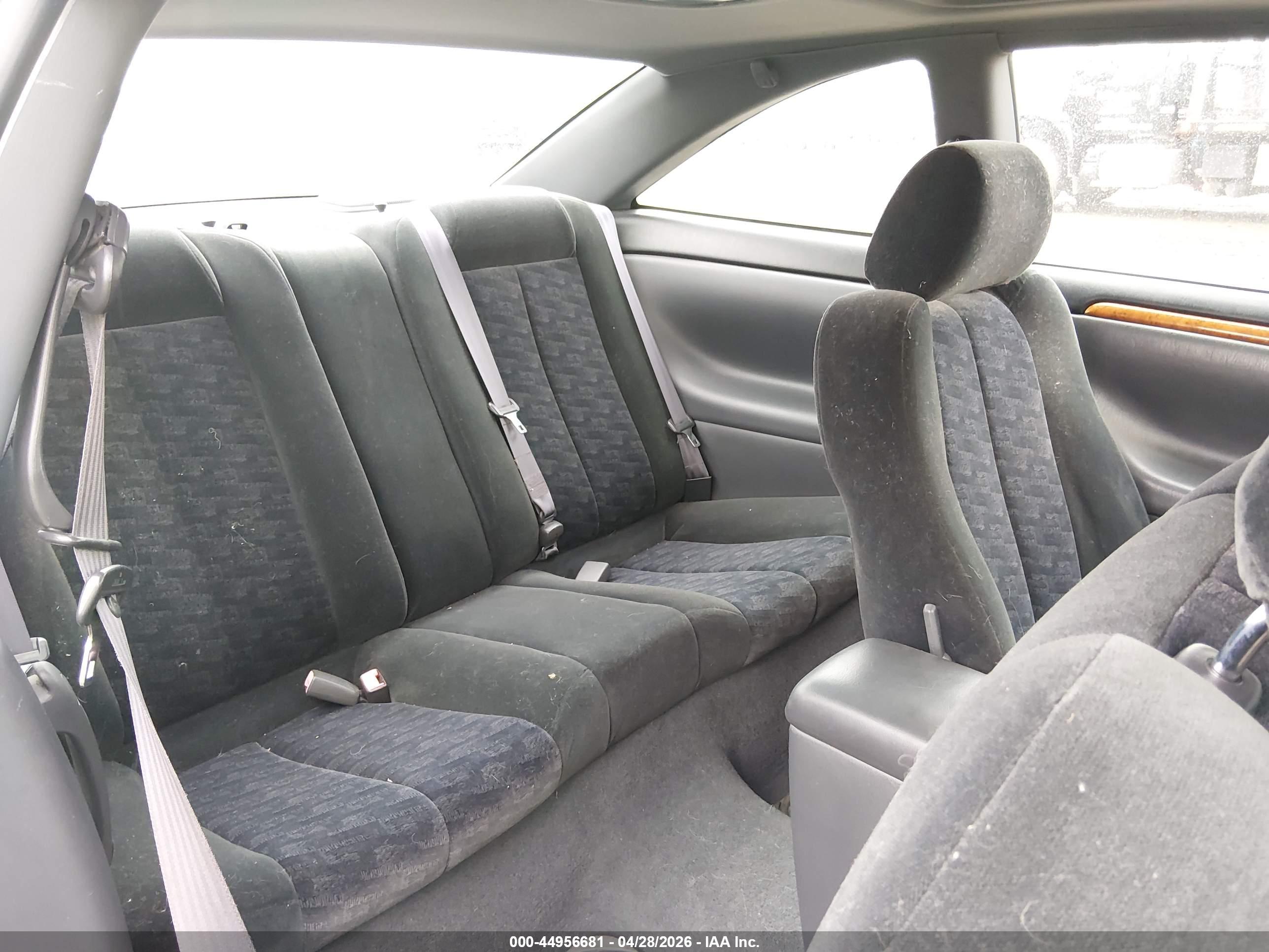 TOYOTA CAMRY image 8