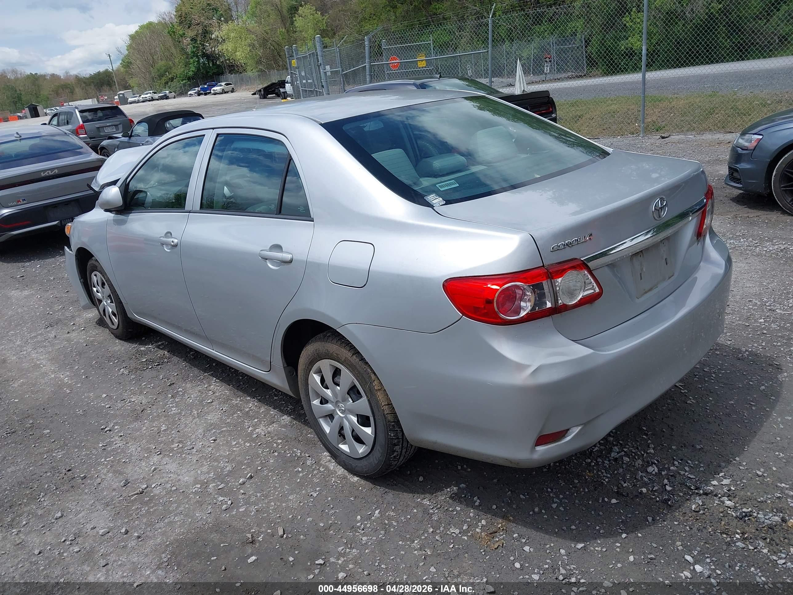 TOYOTA COROLLA image 3