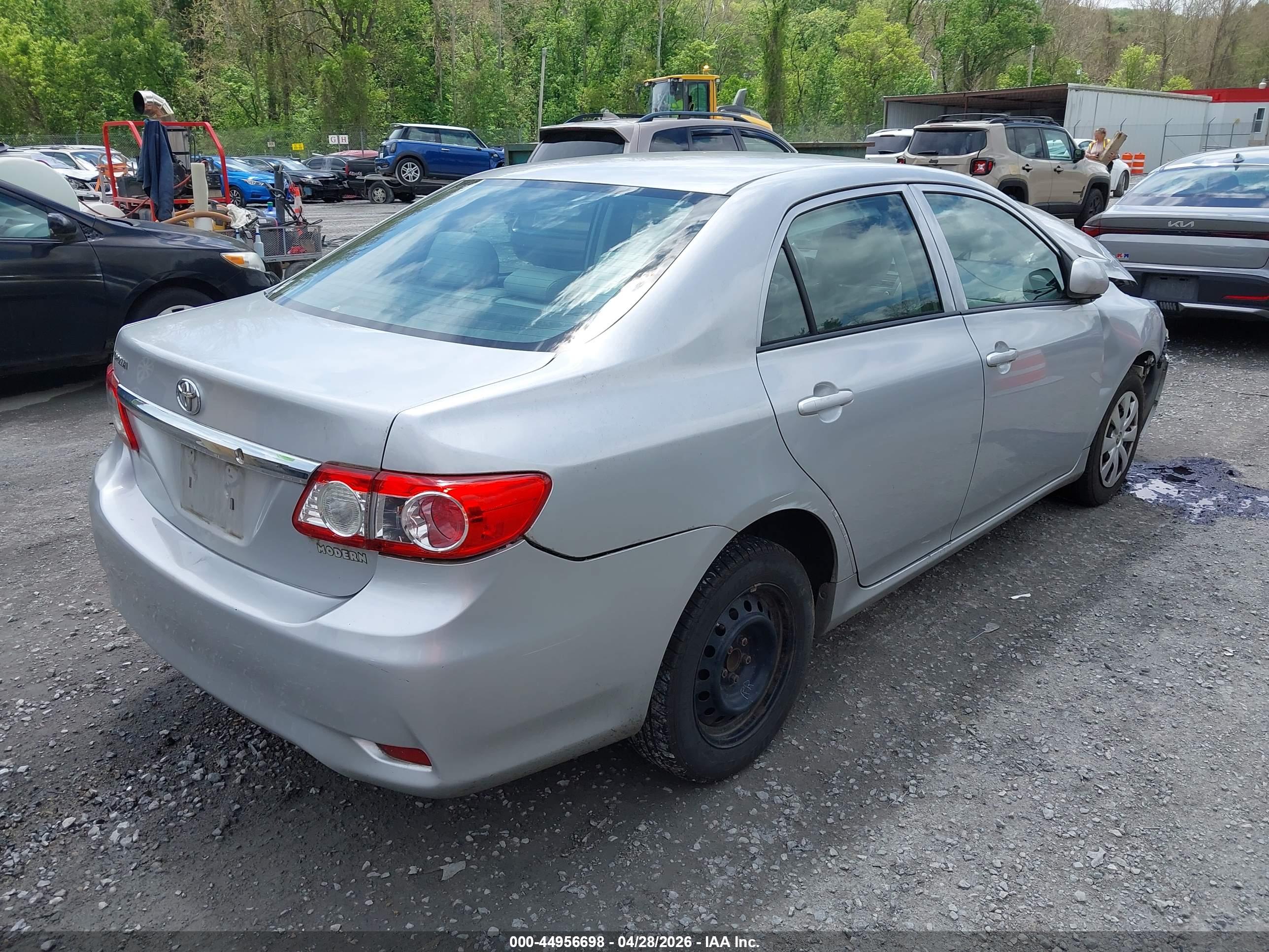 TOYOTA COROLLA image 4