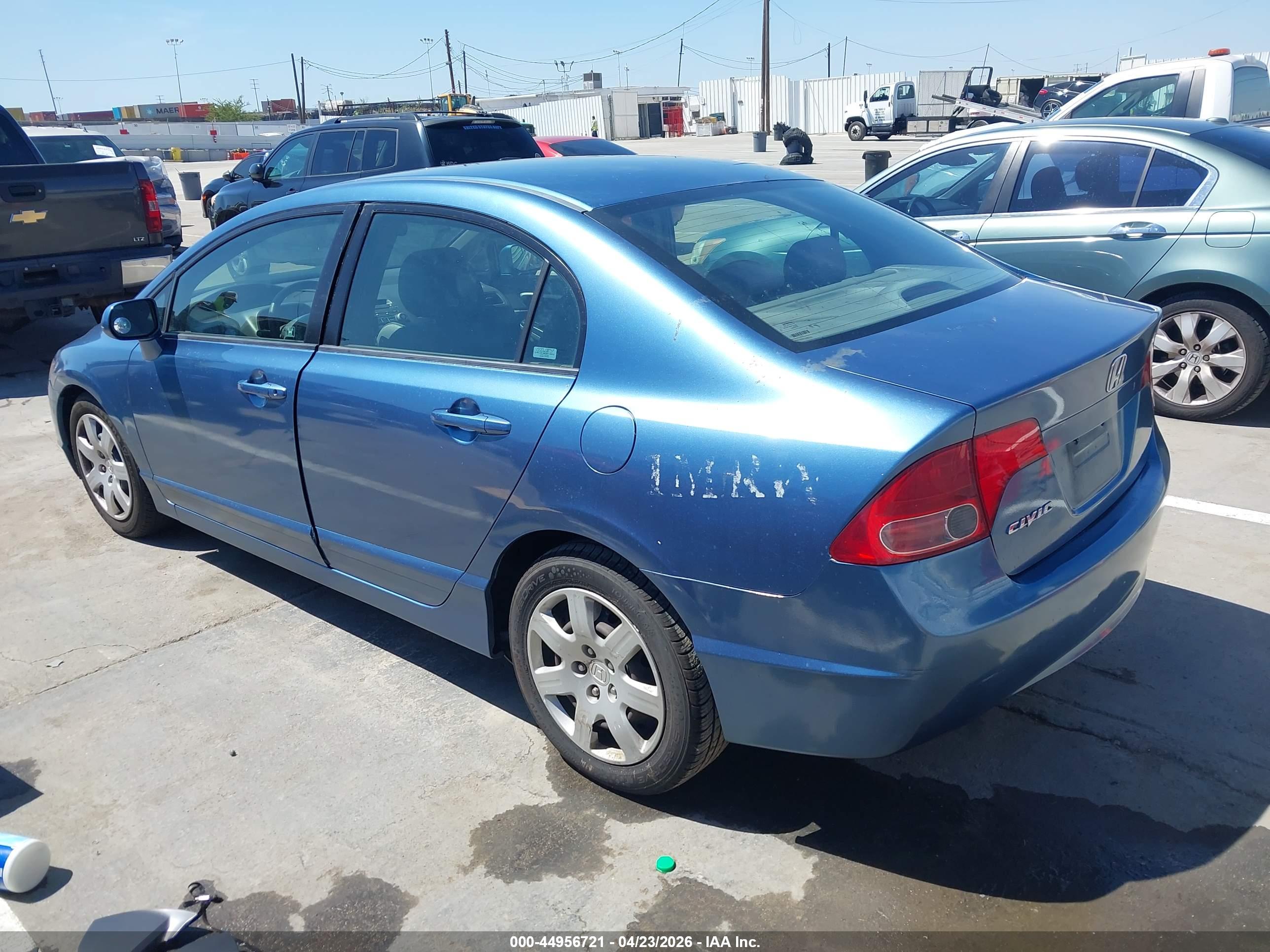 HONDA CIVIC image 3