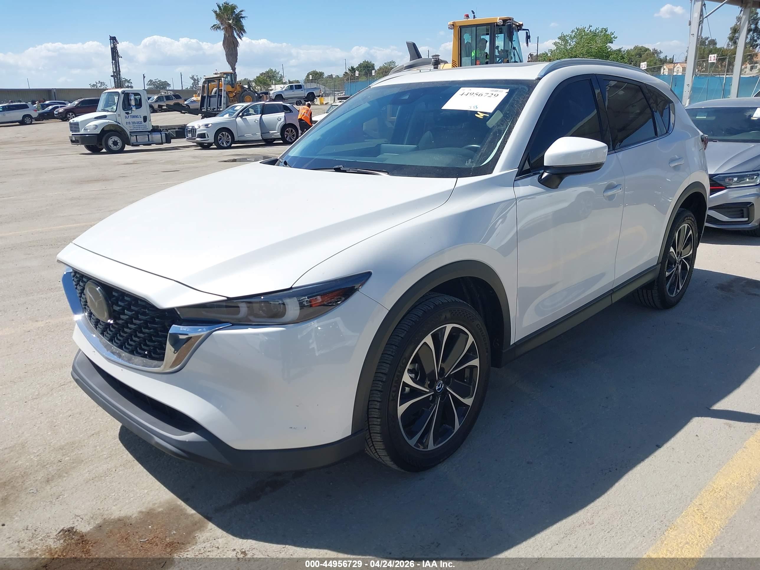 MAZDA CX-5 image 2