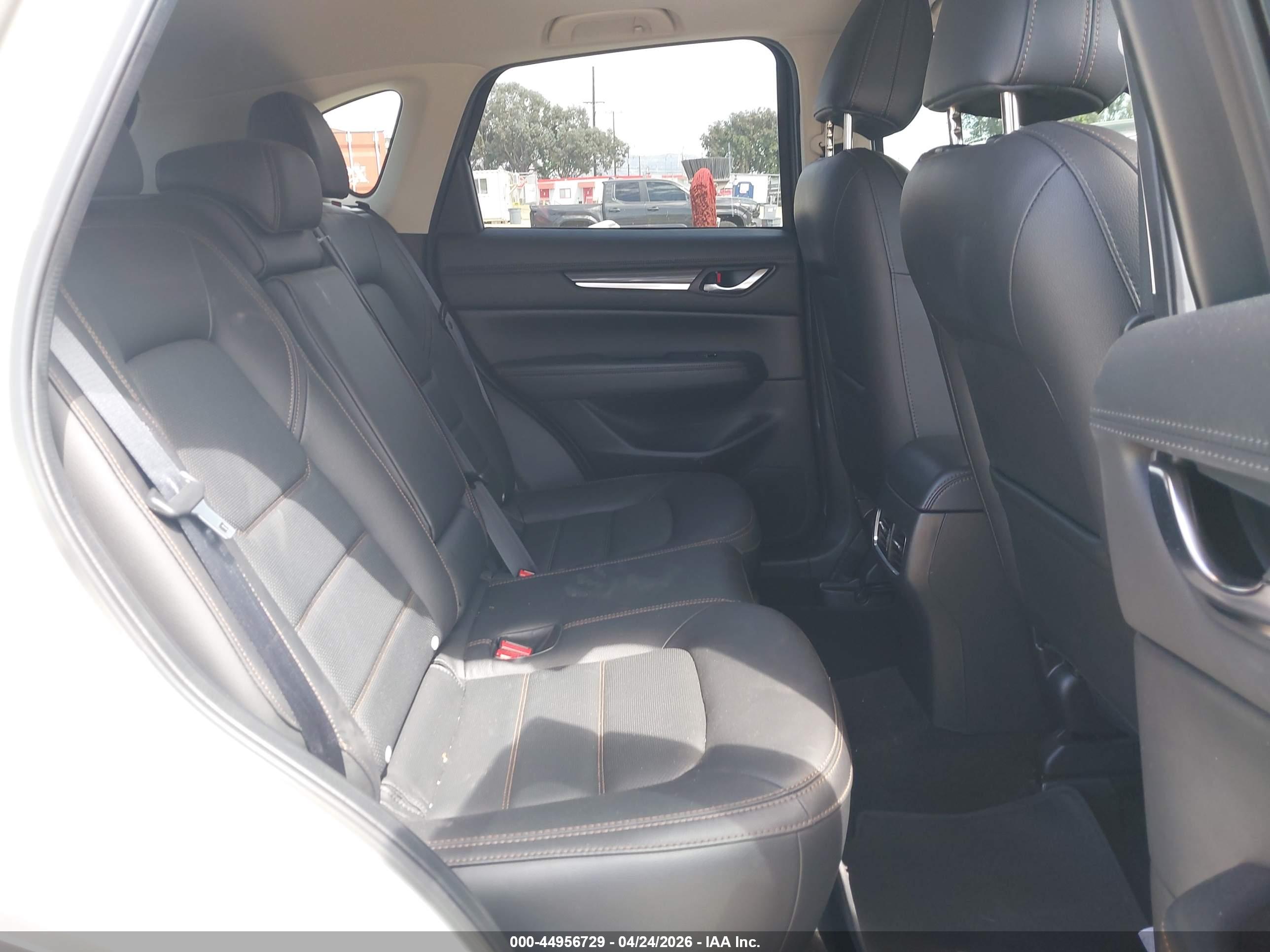 MAZDA CX-5 image 8