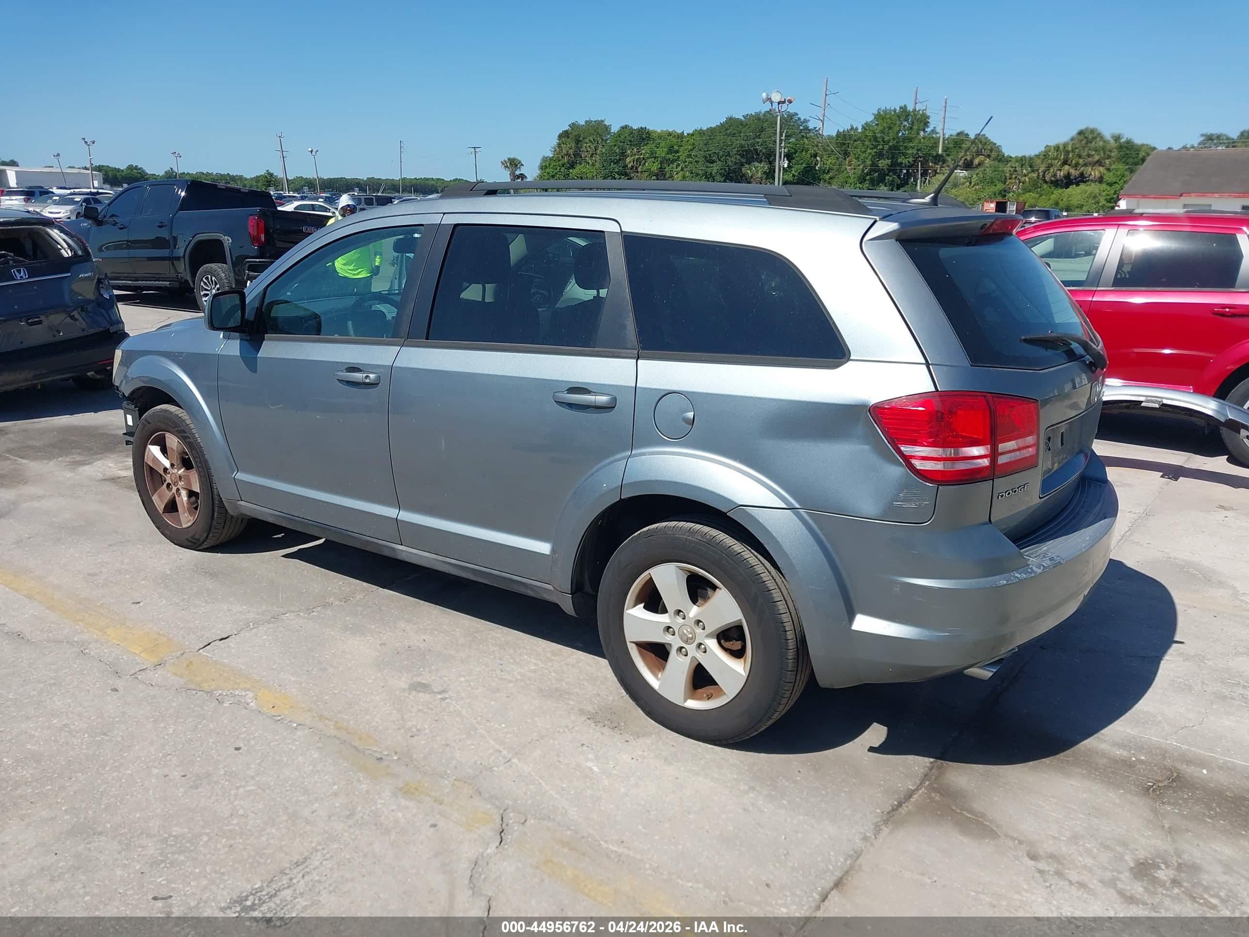 DODGE JOURNEY image 3