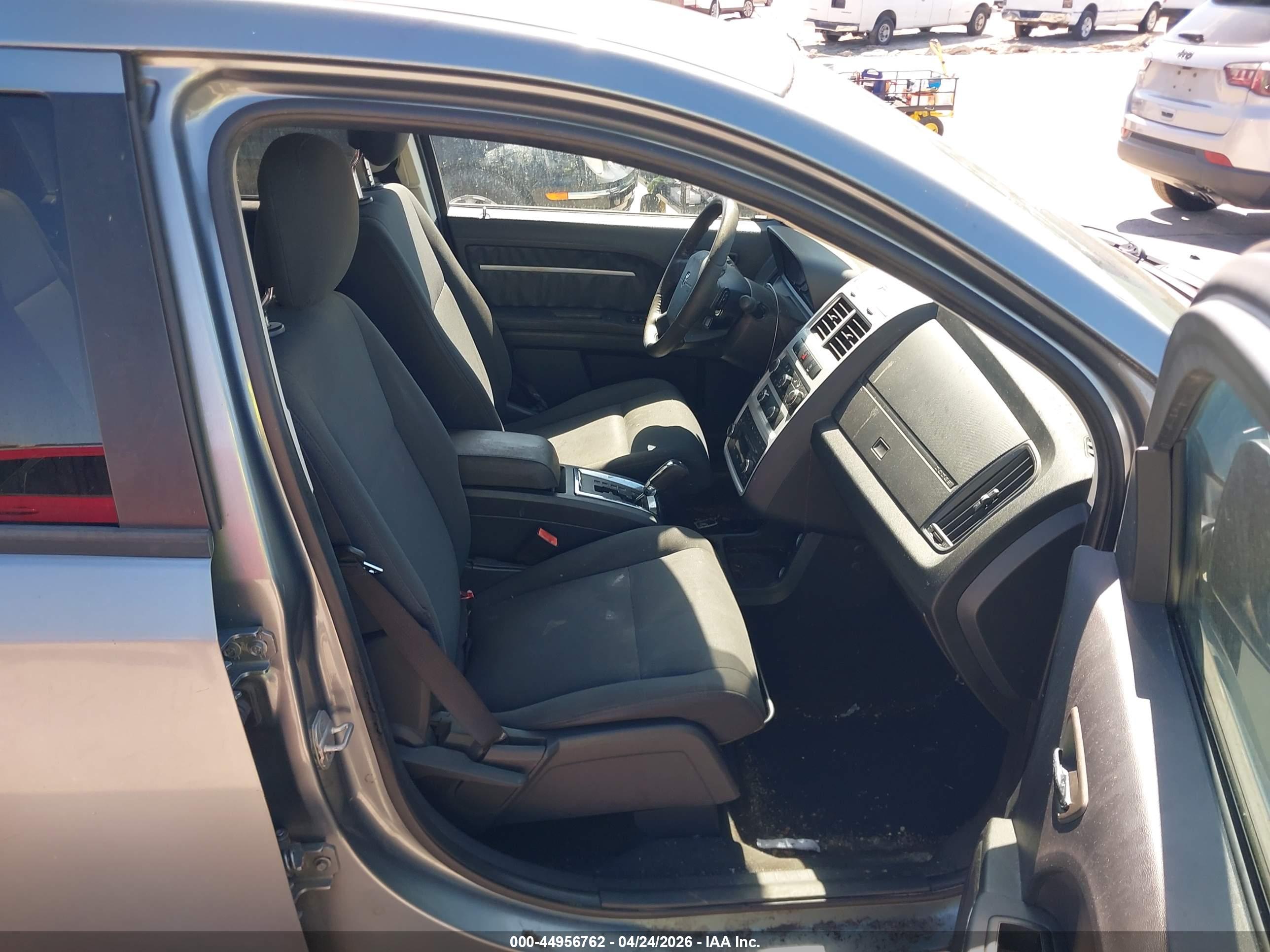 DODGE JOURNEY image 5