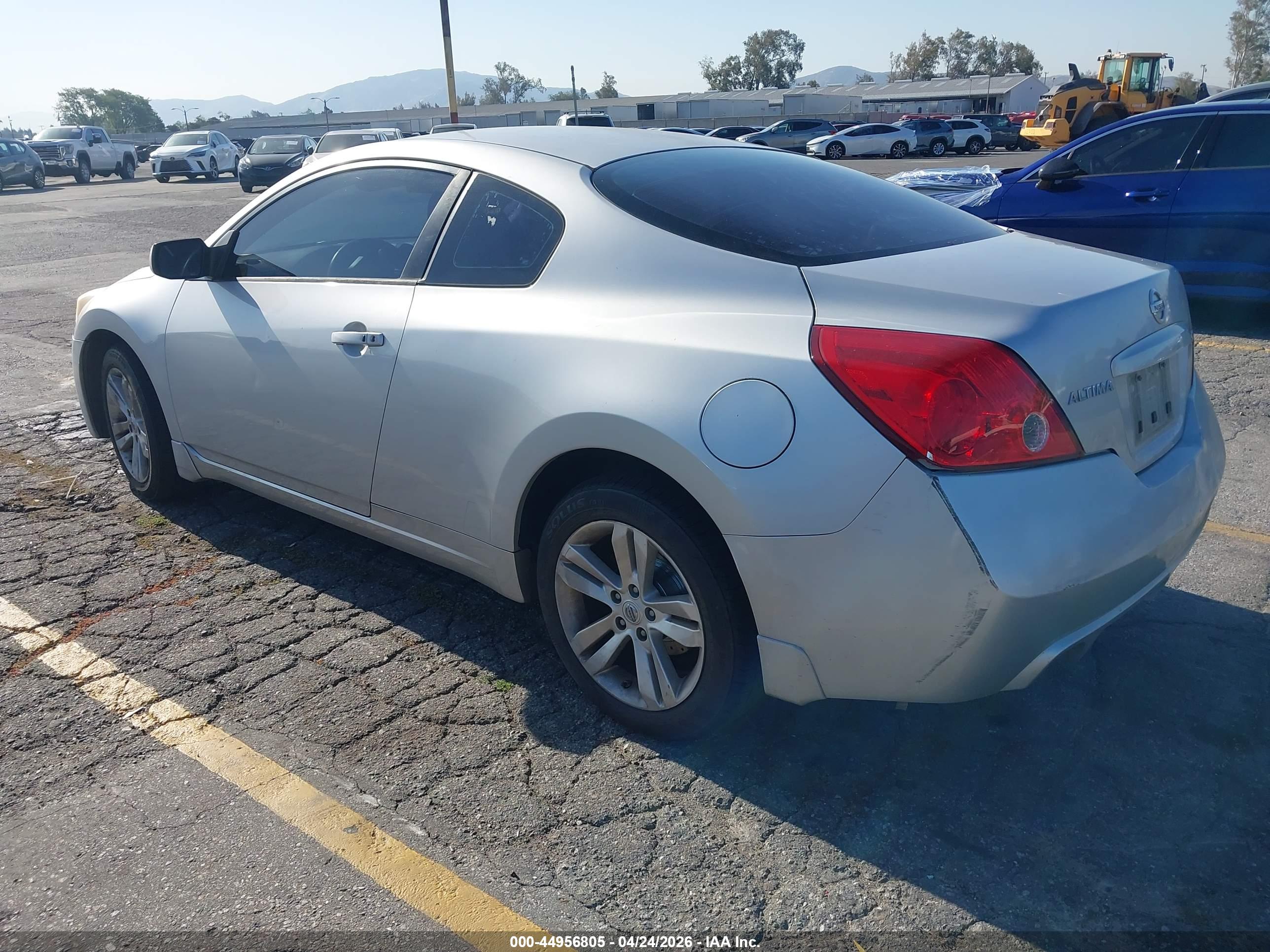 NISSAN ALTIMA image 3