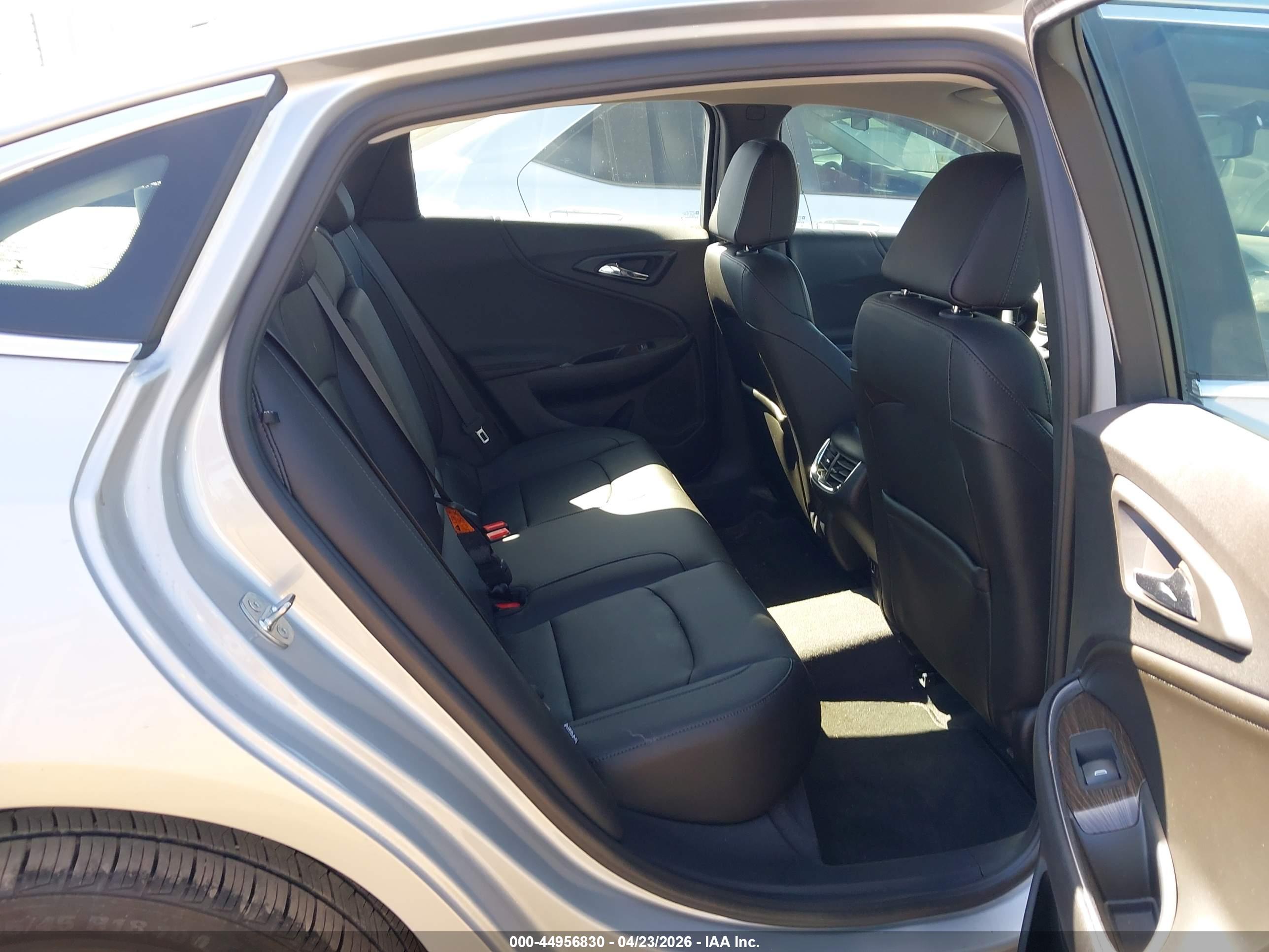 CHEVROLET MALIBU image 8