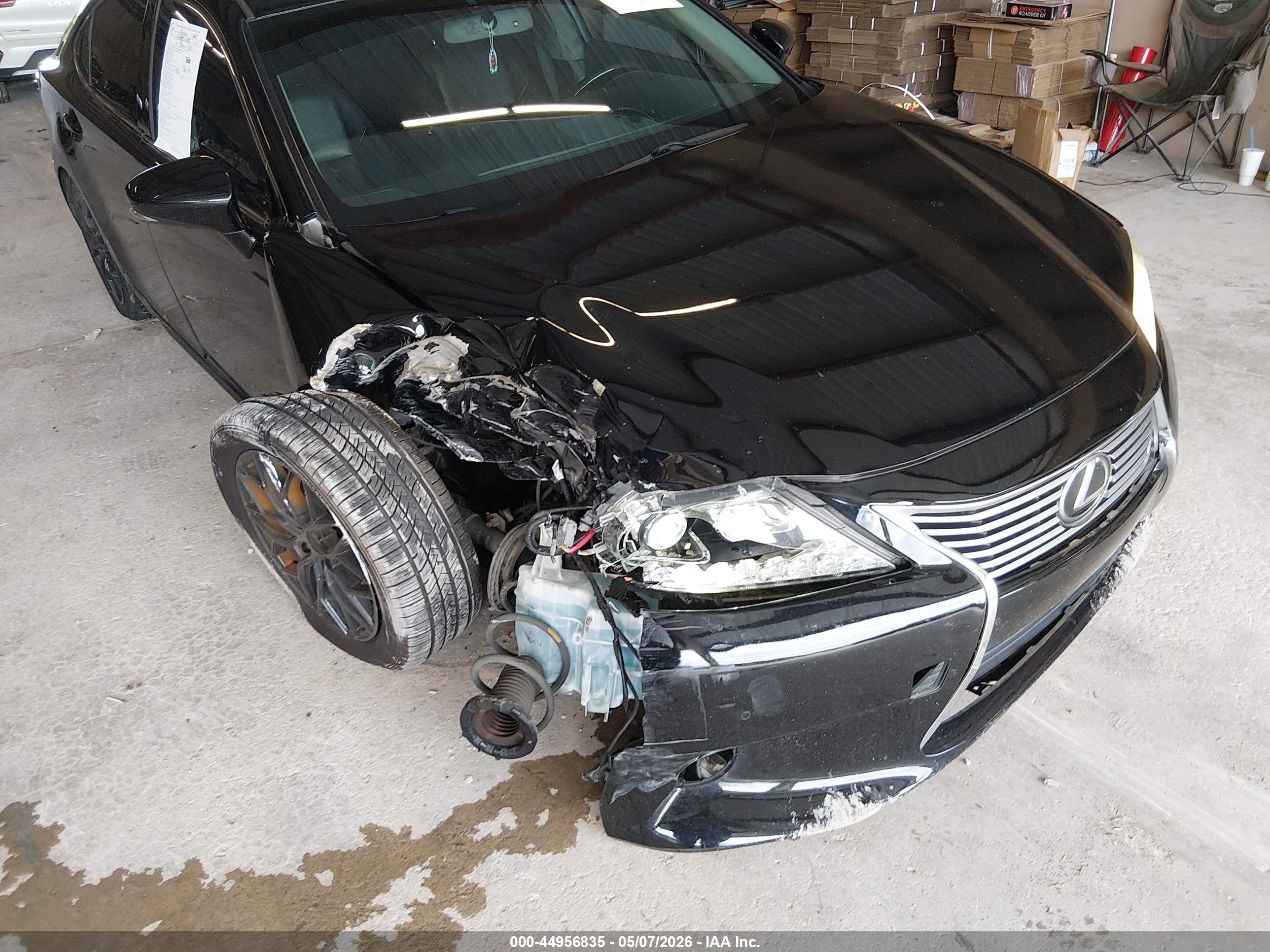 LEXUS ES image 6