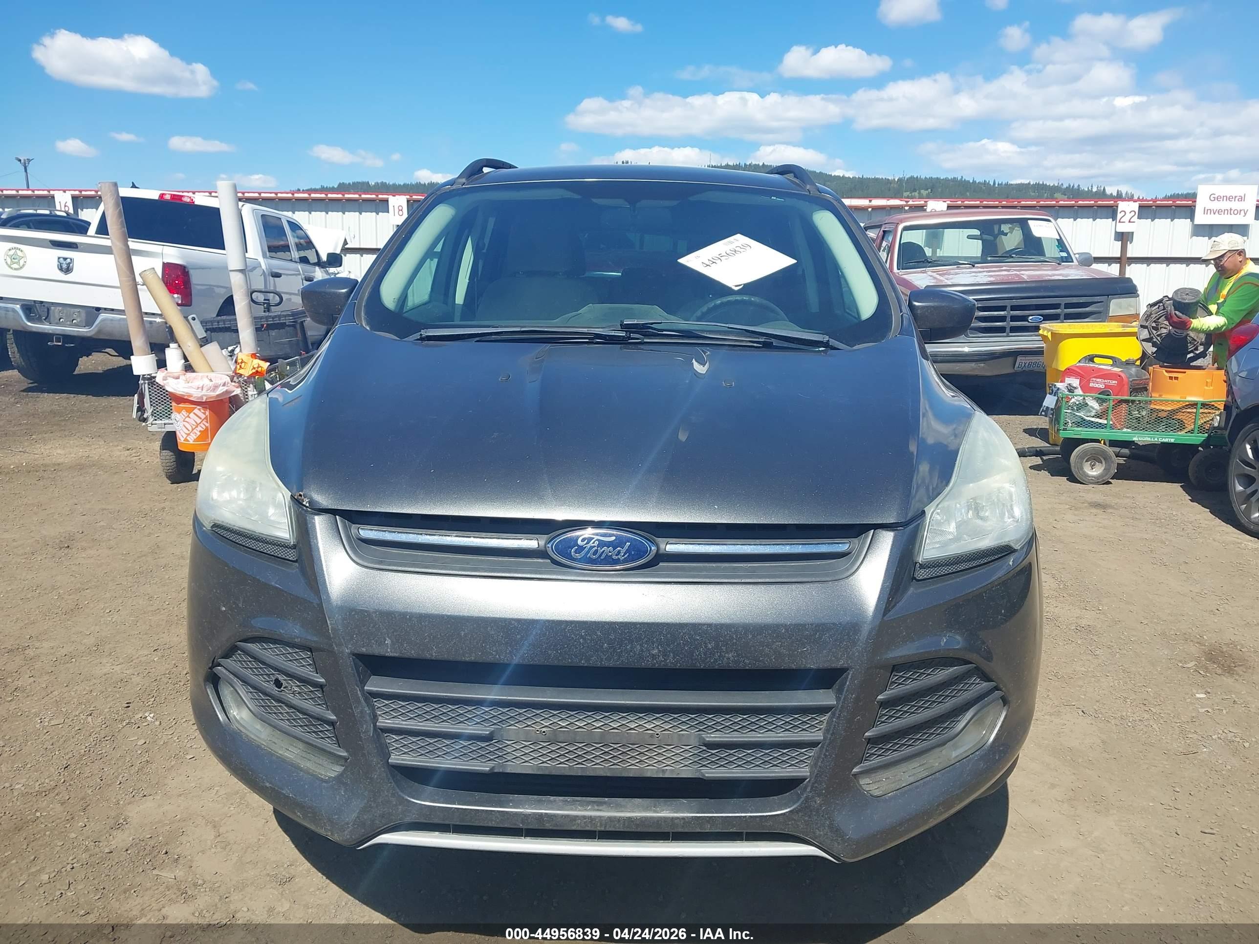 FORD ESCAPE image 6