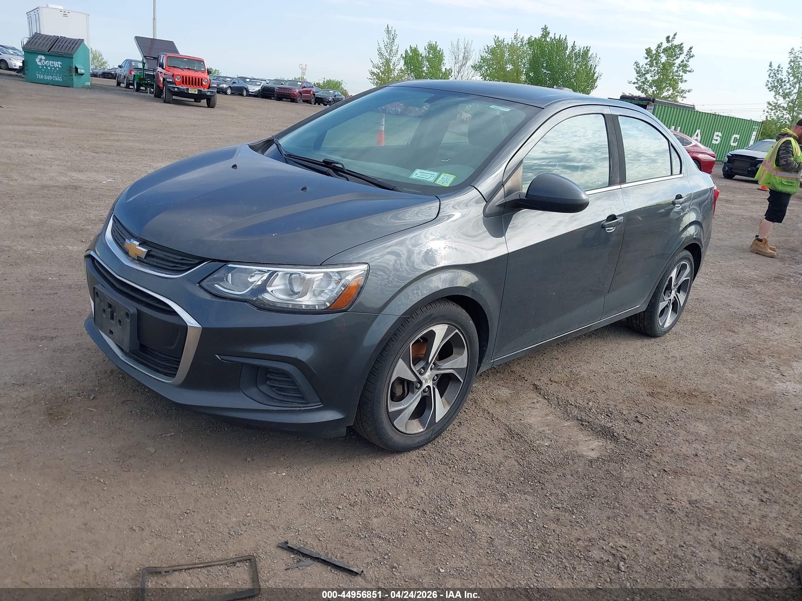CHEVROLET SONIC image 2