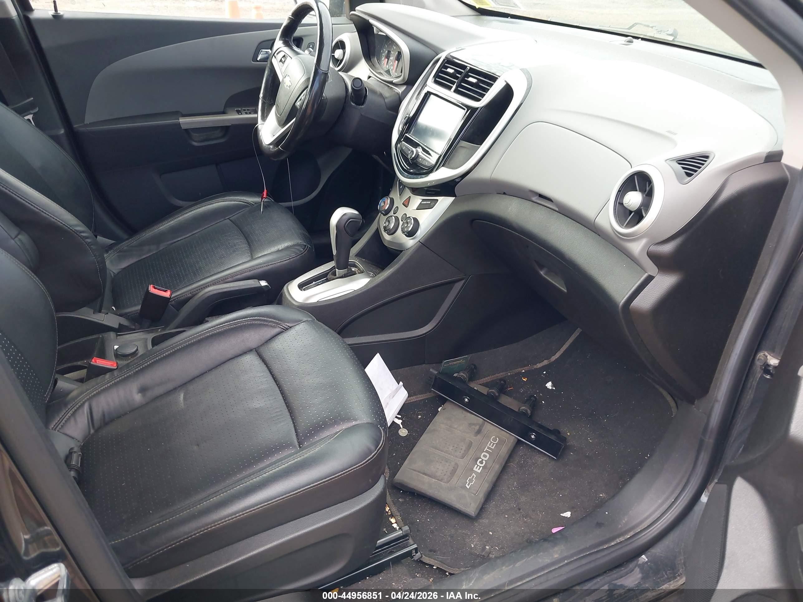 CHEVROLET SONIC image 5