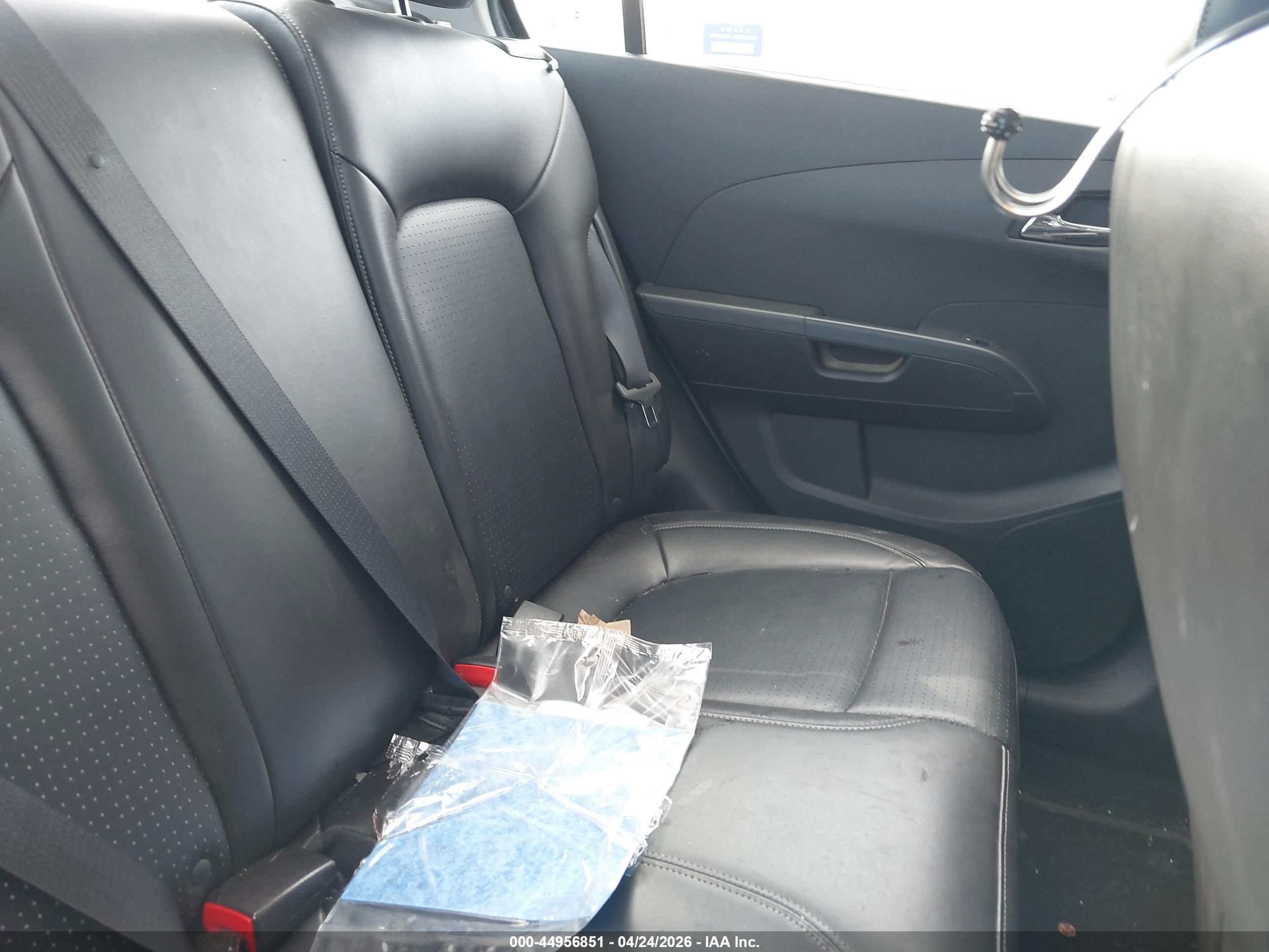 CHEVROLET SONIC image 8