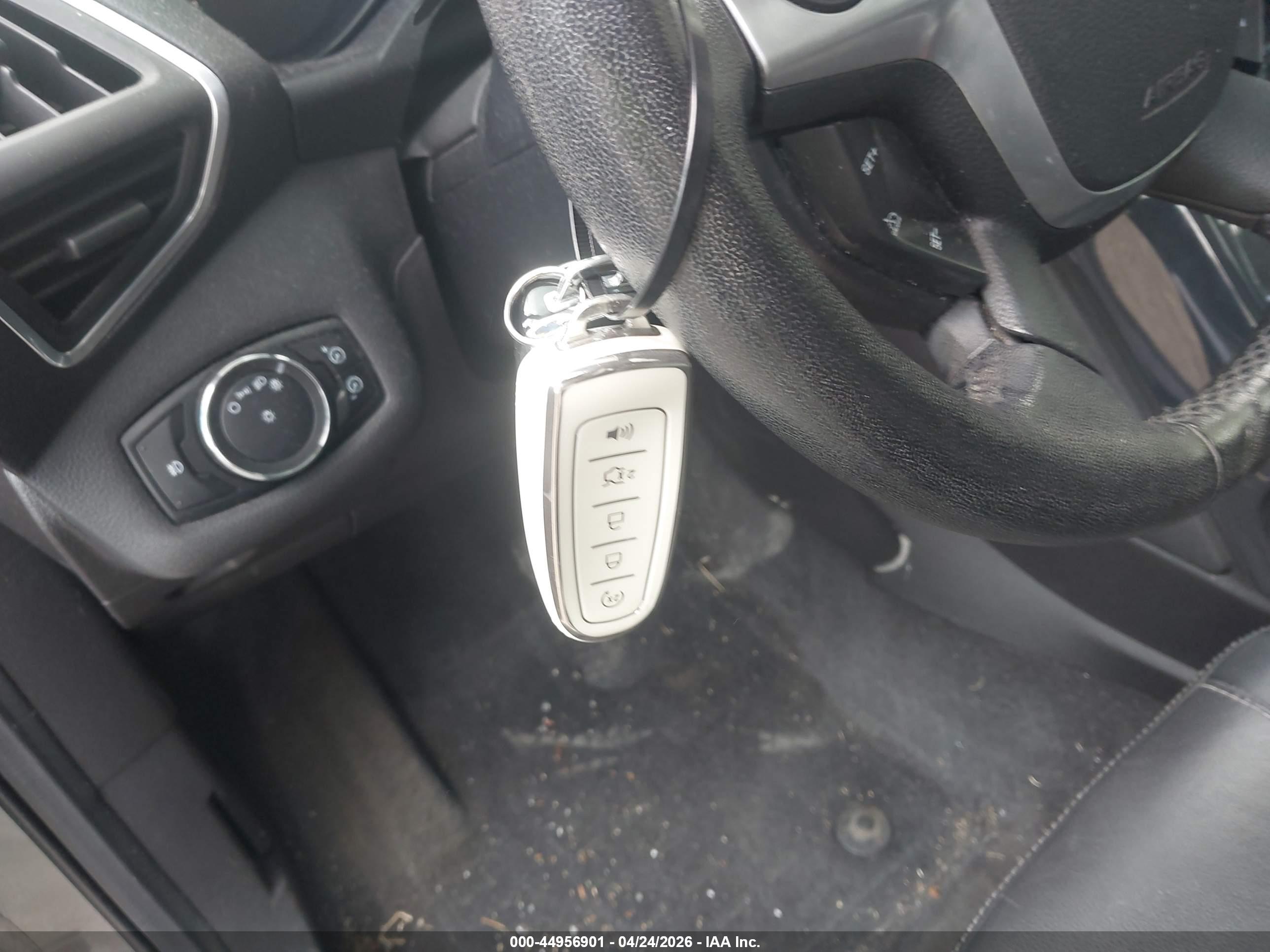 FORD ESCAPE image 11