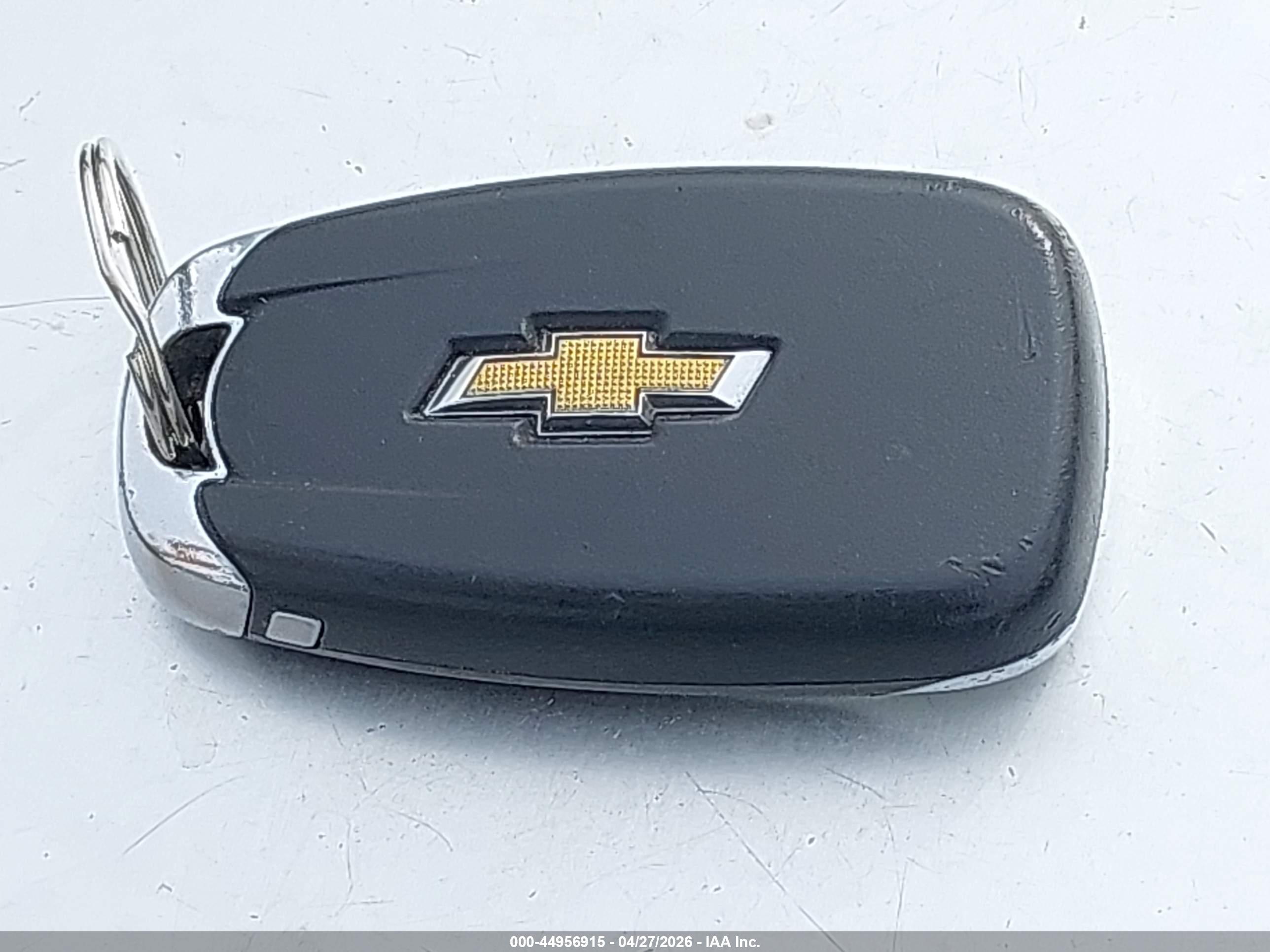CHEVROLET TRAVERSE image 11