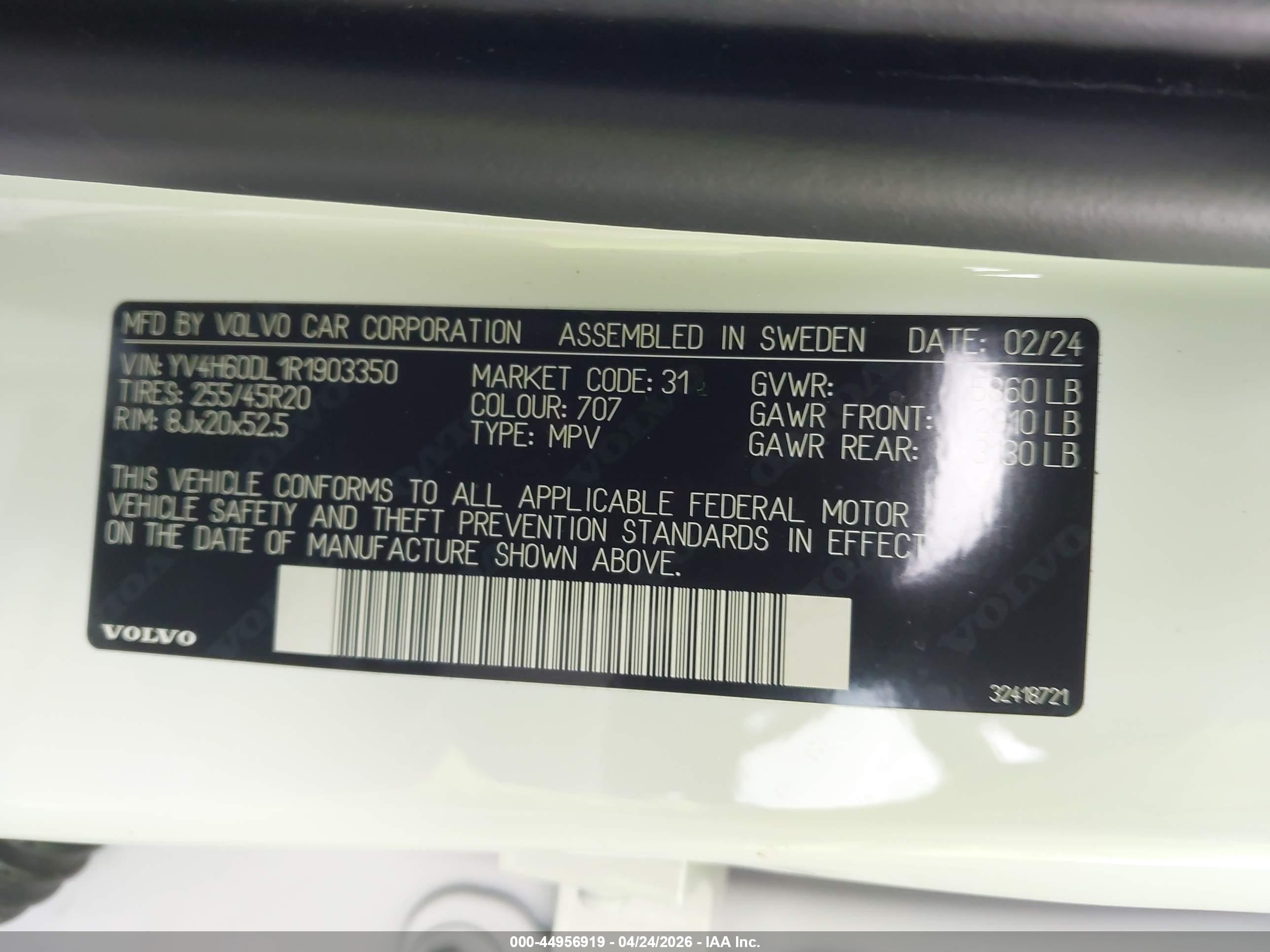 VOLVO XC60 image 9