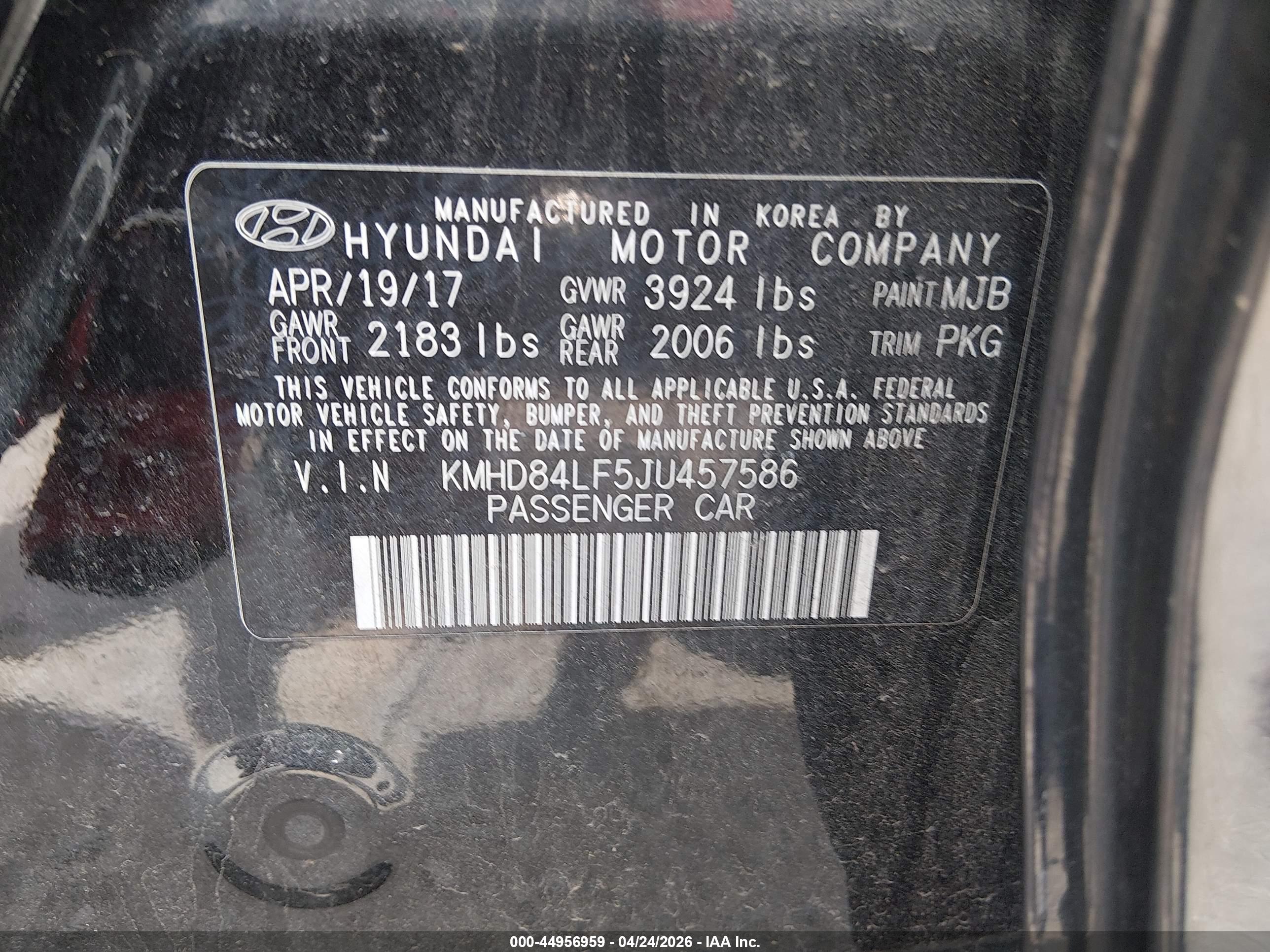HYUNDAI ELANTRA image 9