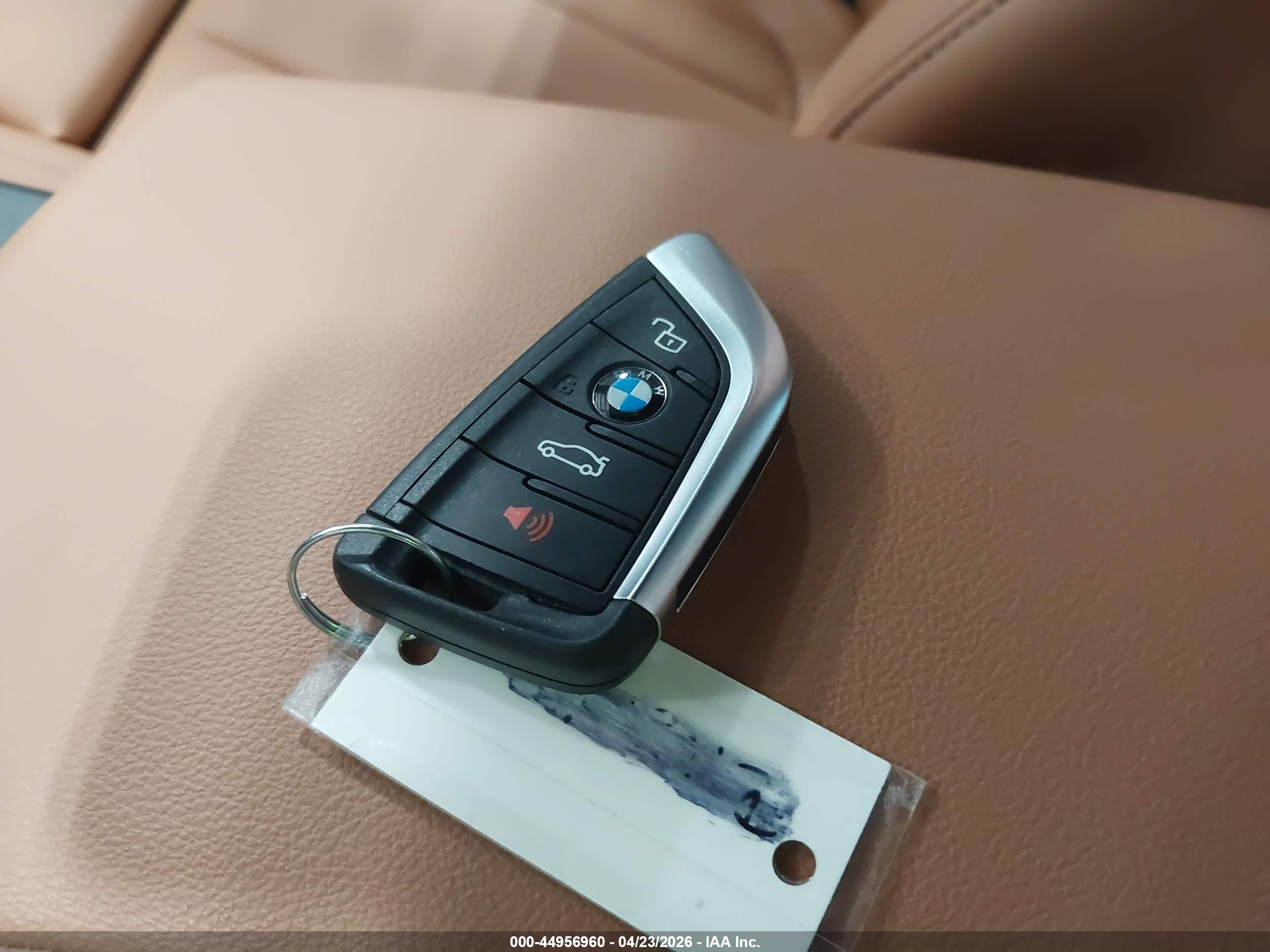 BMW 330I image 11