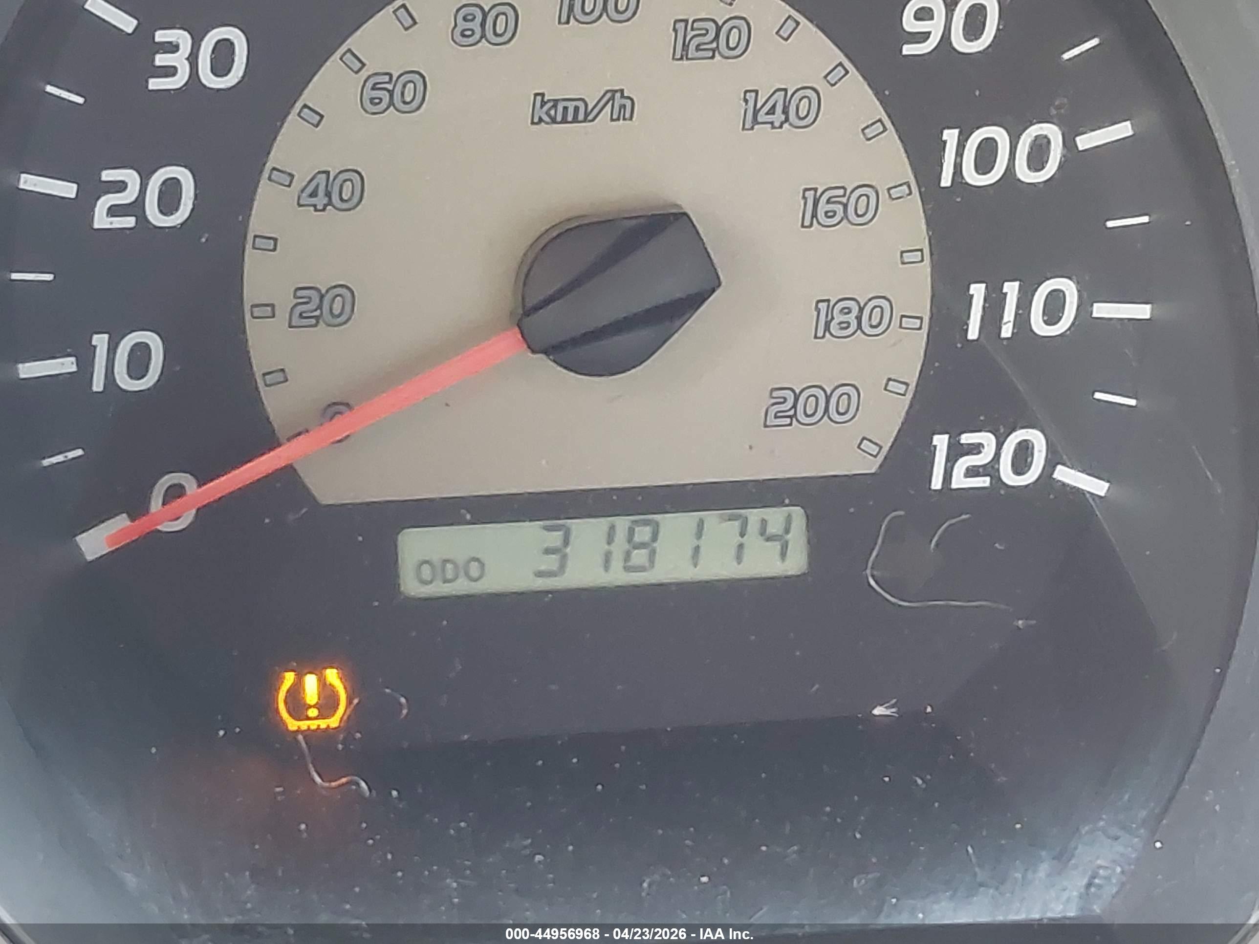 TOYOTA TACOMA image 7