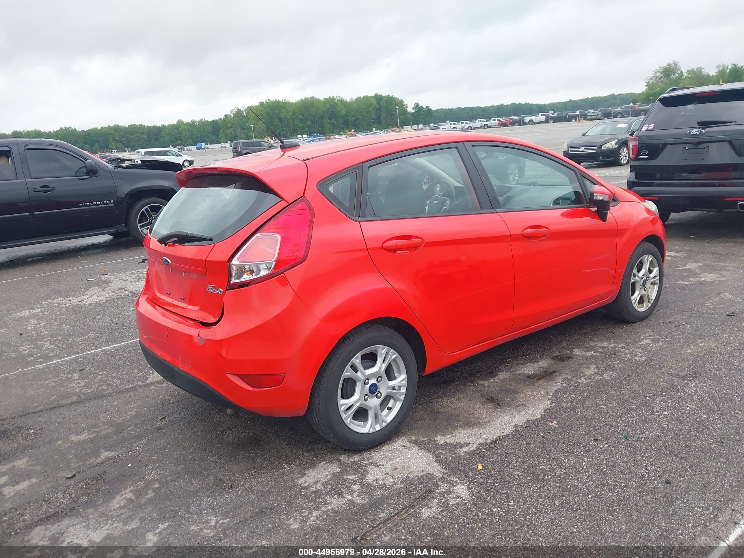 FORD FIESTA image 4