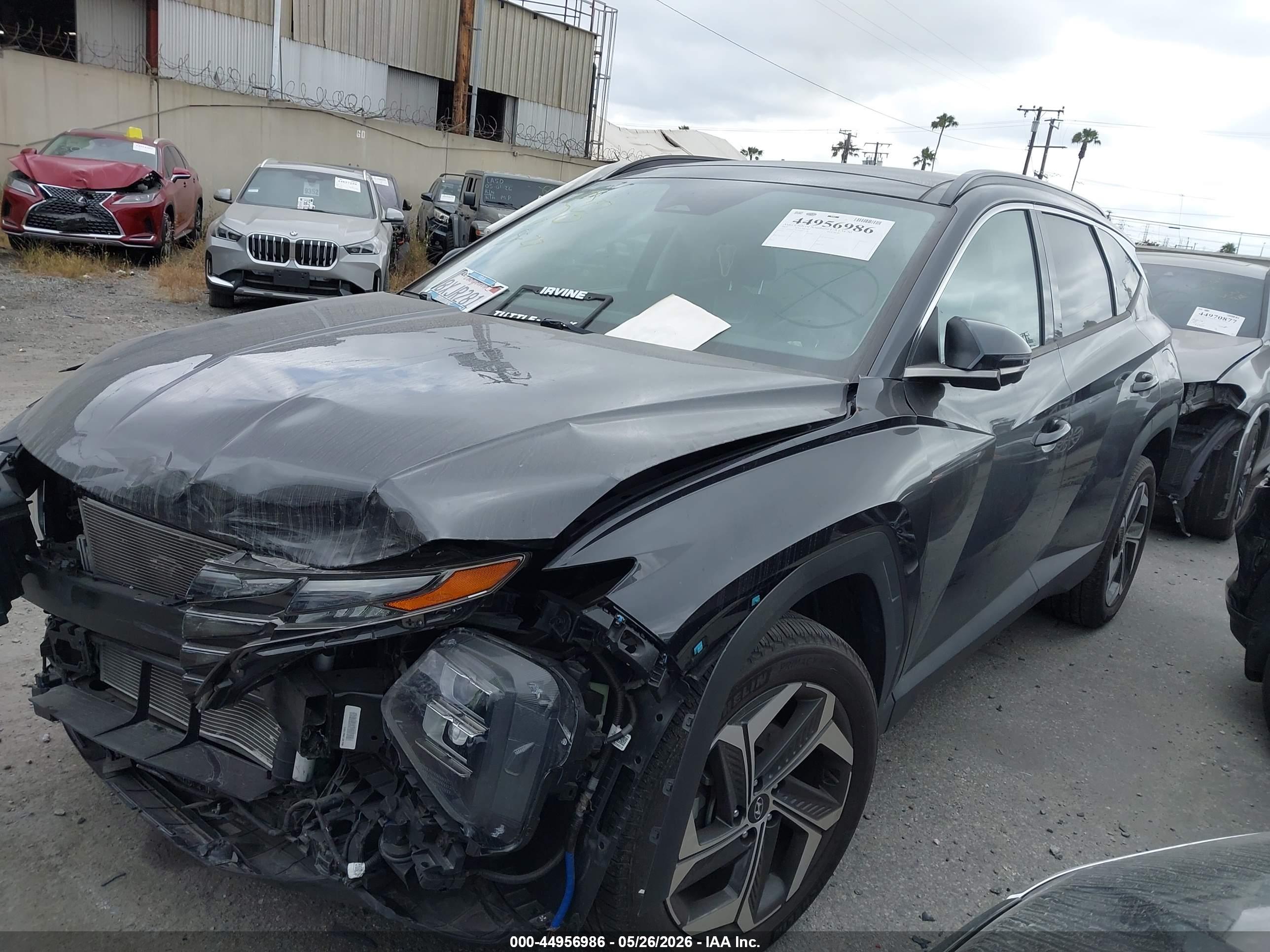 HYUNDAI TUCSON image 2