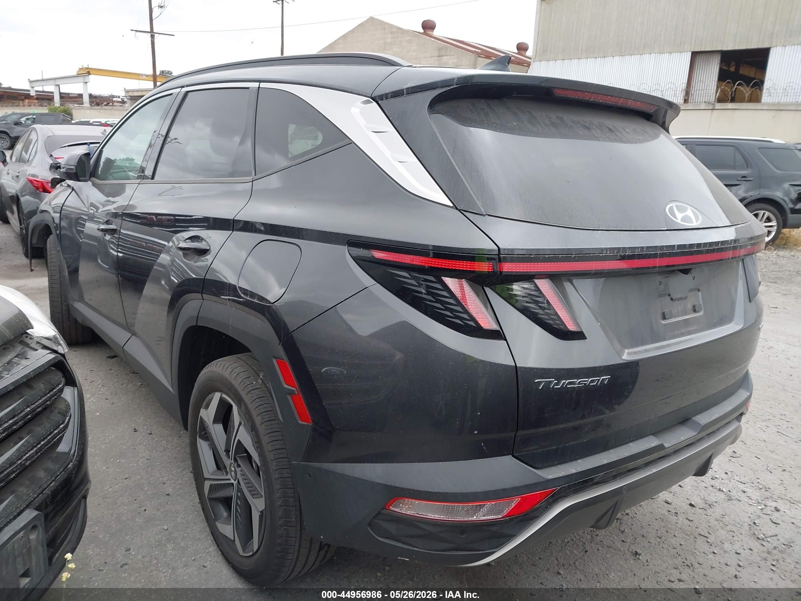 HYUNDAI TUCSON image 3