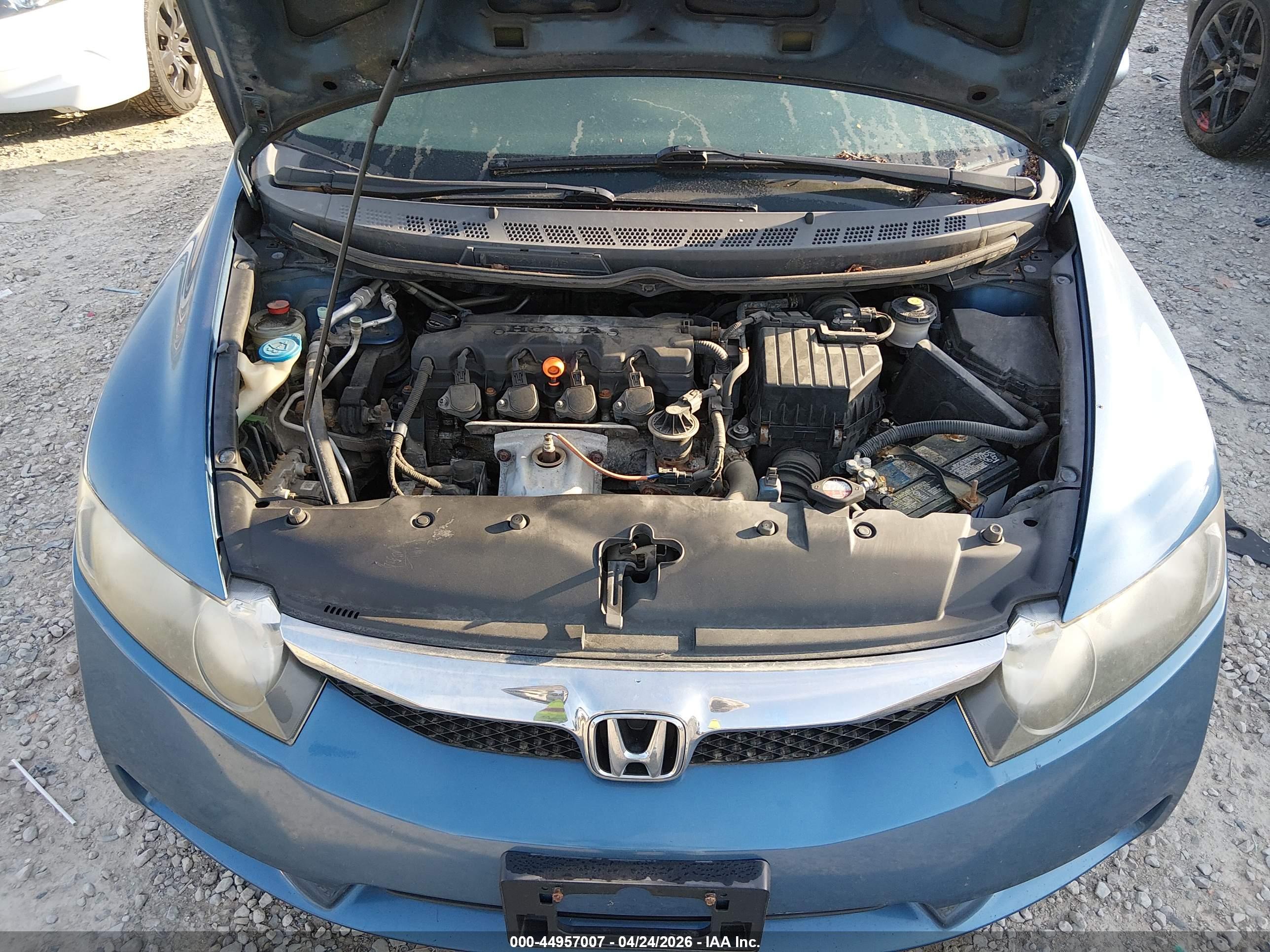 HONDA CIVIC image 10