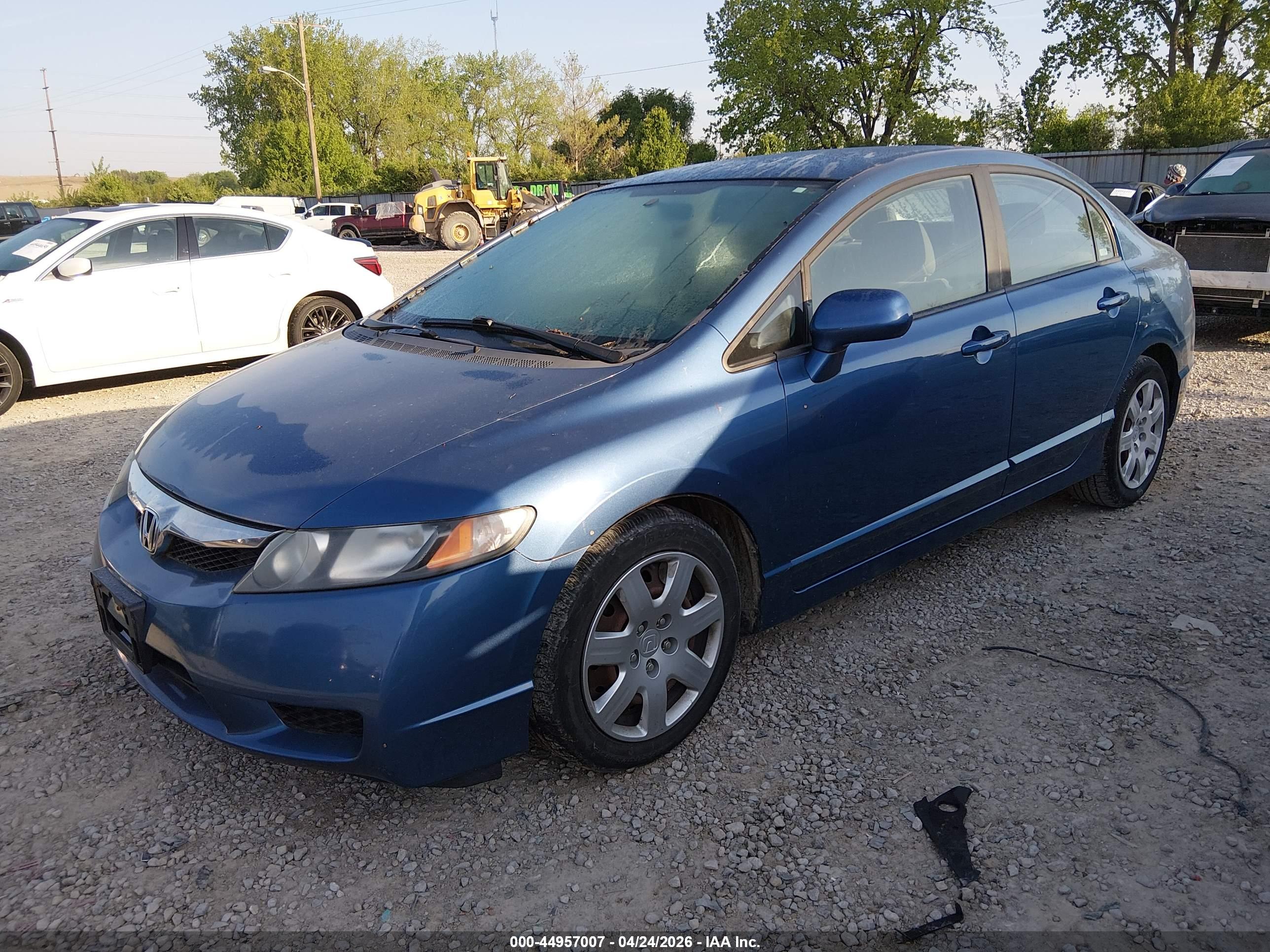 HONDA CIVIC image 2