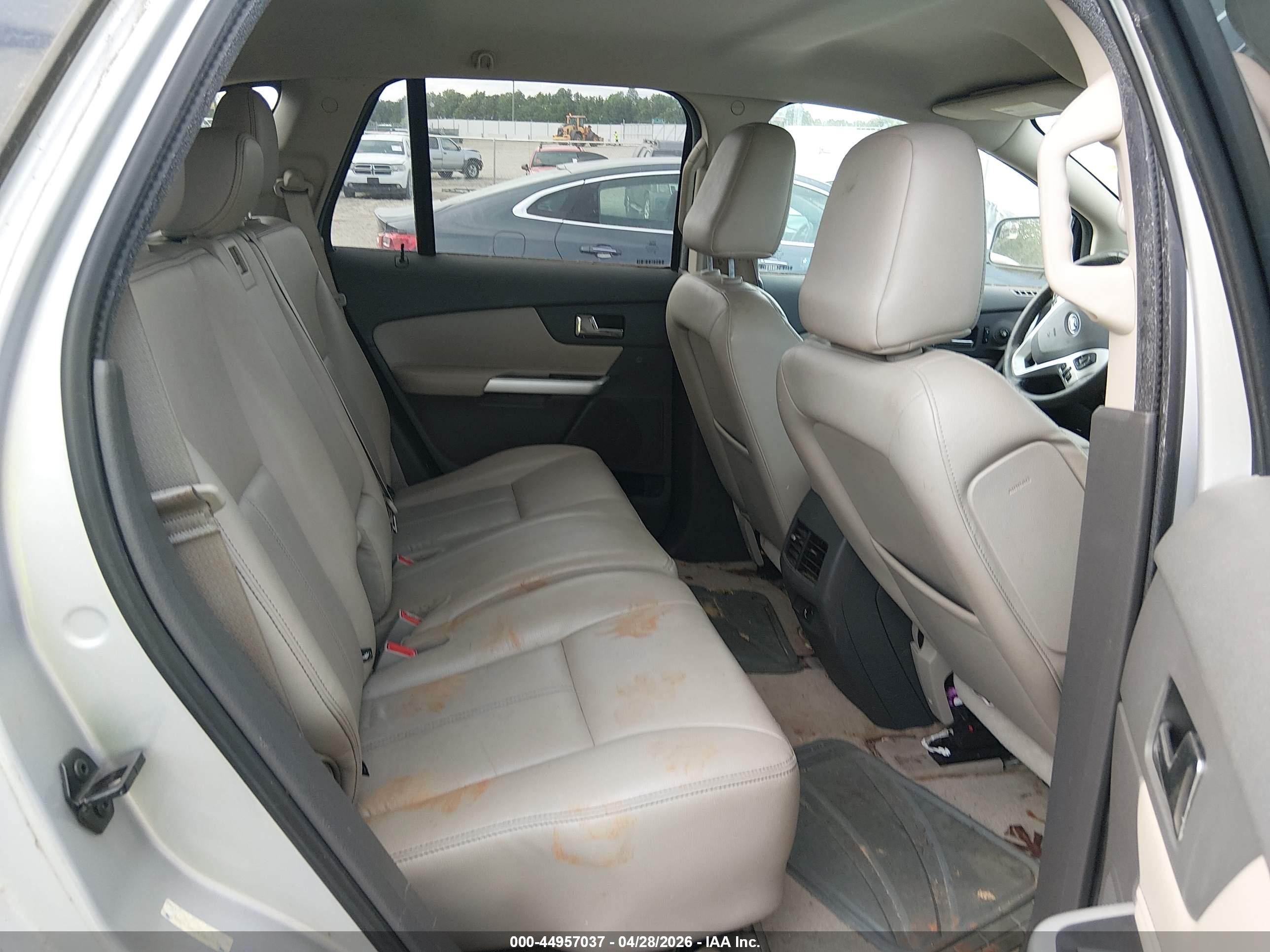 FORD EDGE image 8