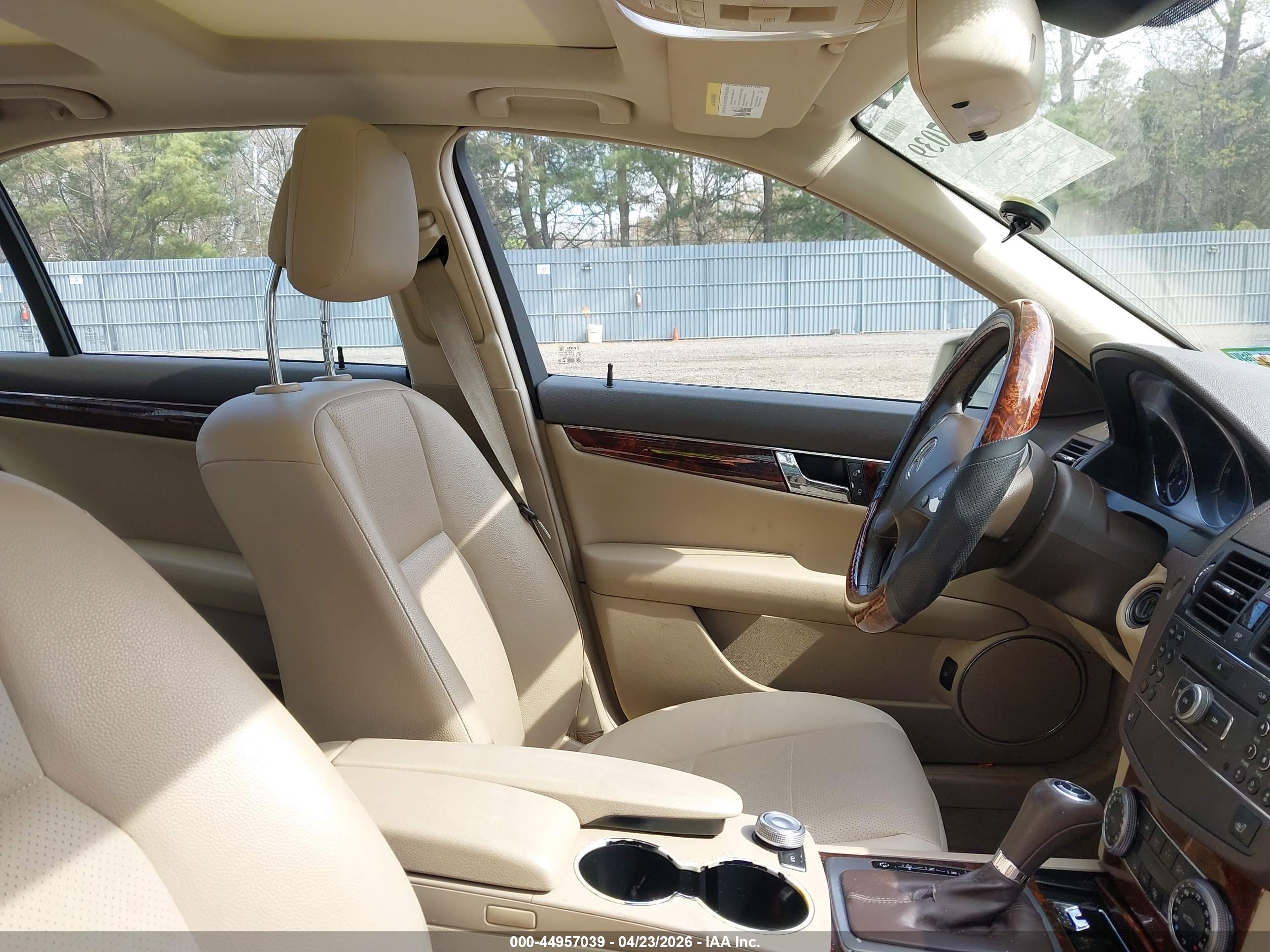 MERCEDES-BENZ C image 5