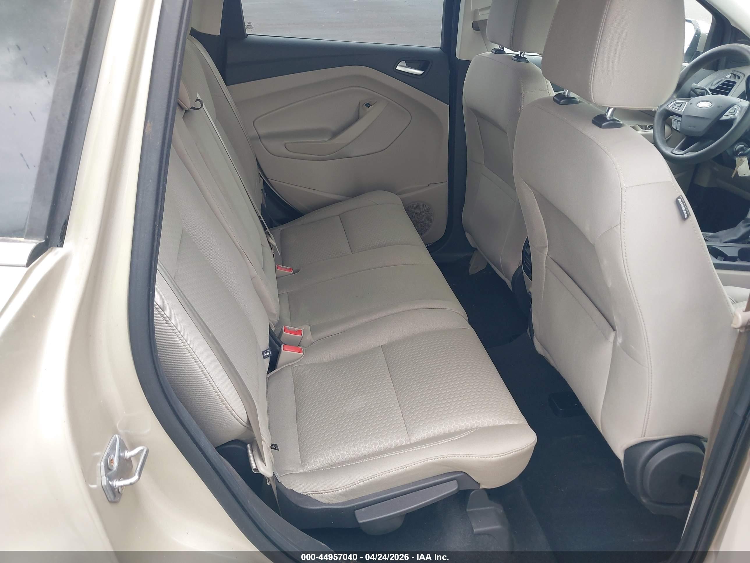 FORD ESCAPE image 8
