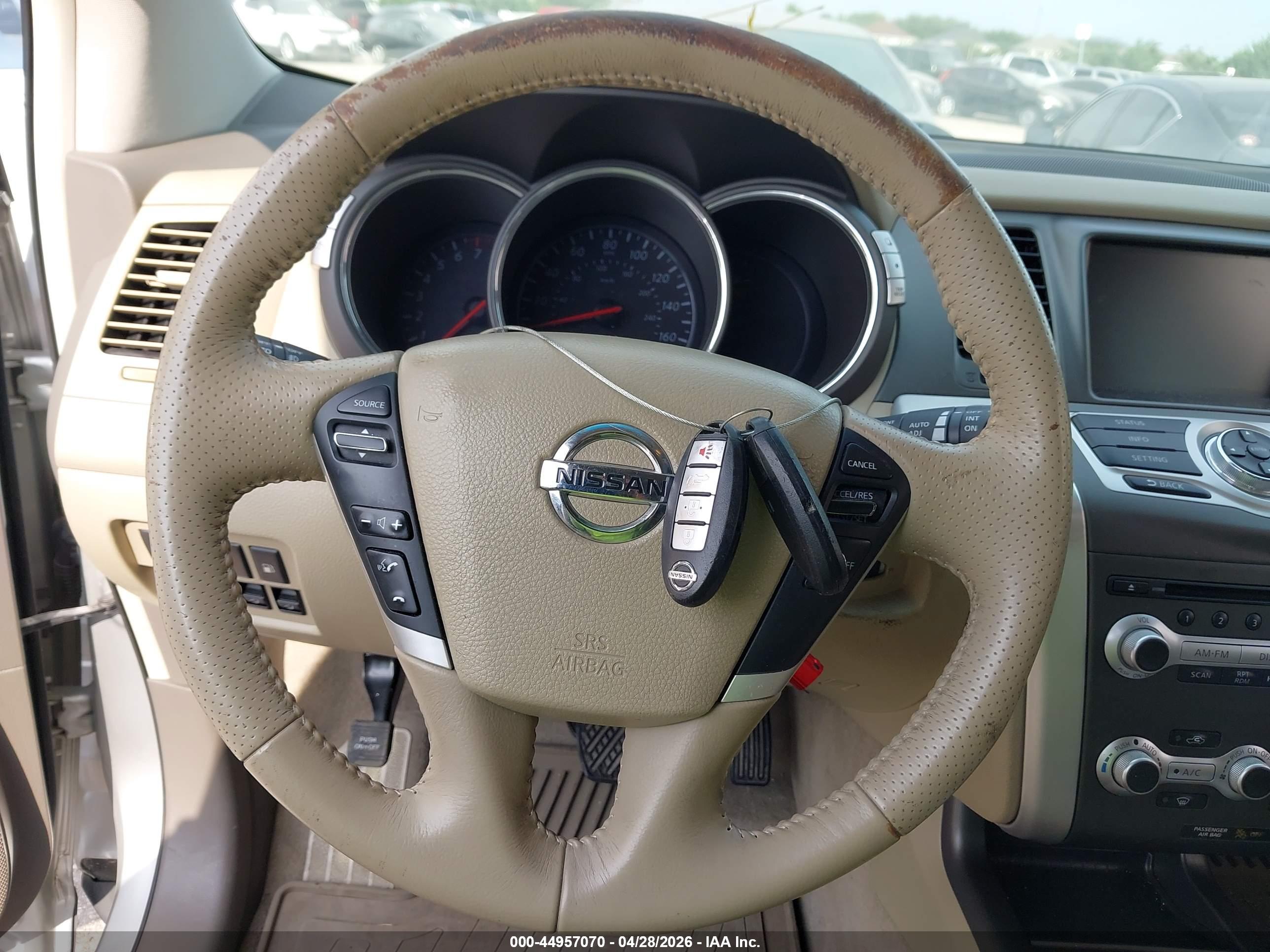 NISSAN MURANO image 11