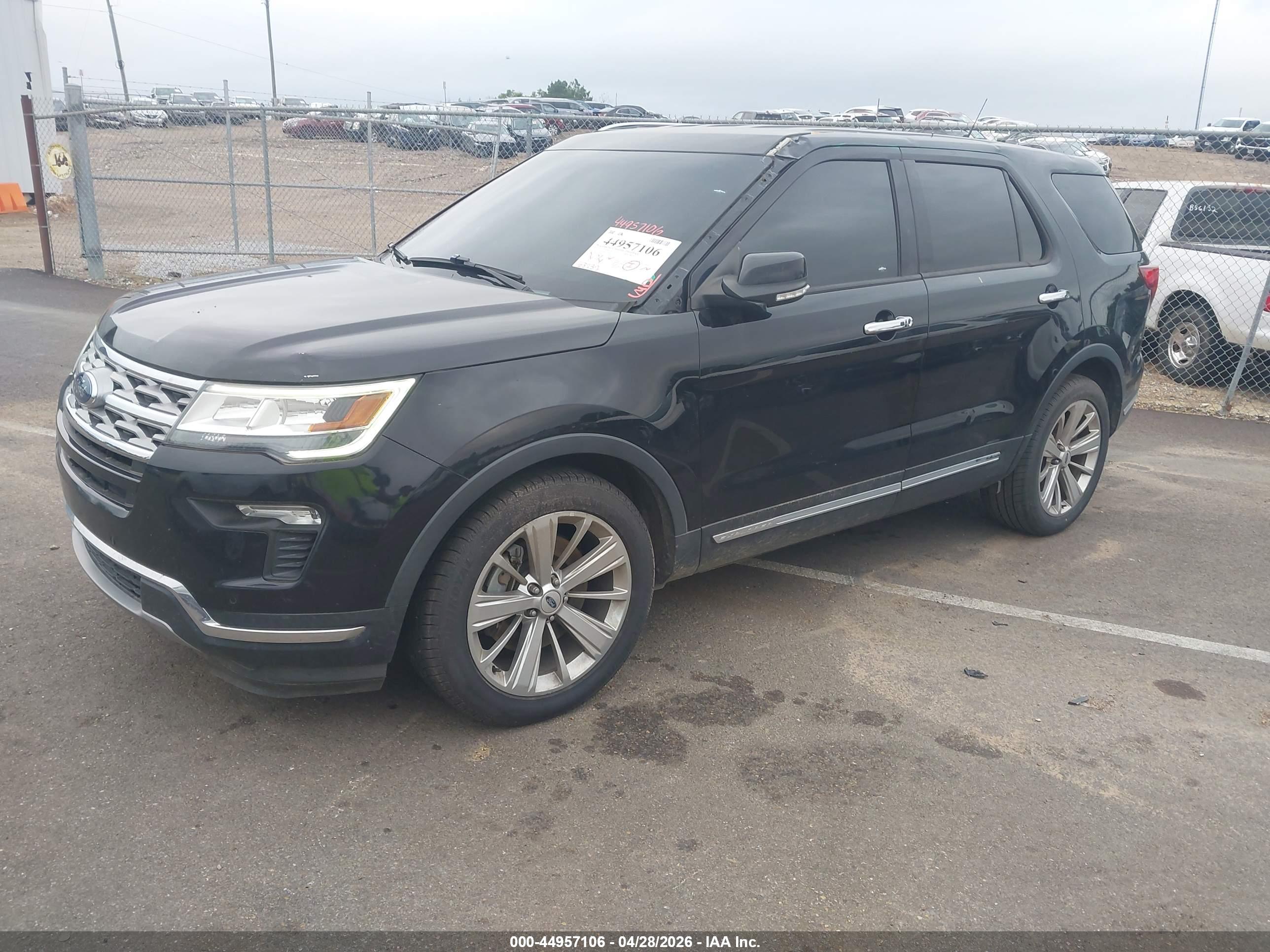 FORD EXPLORER image 2