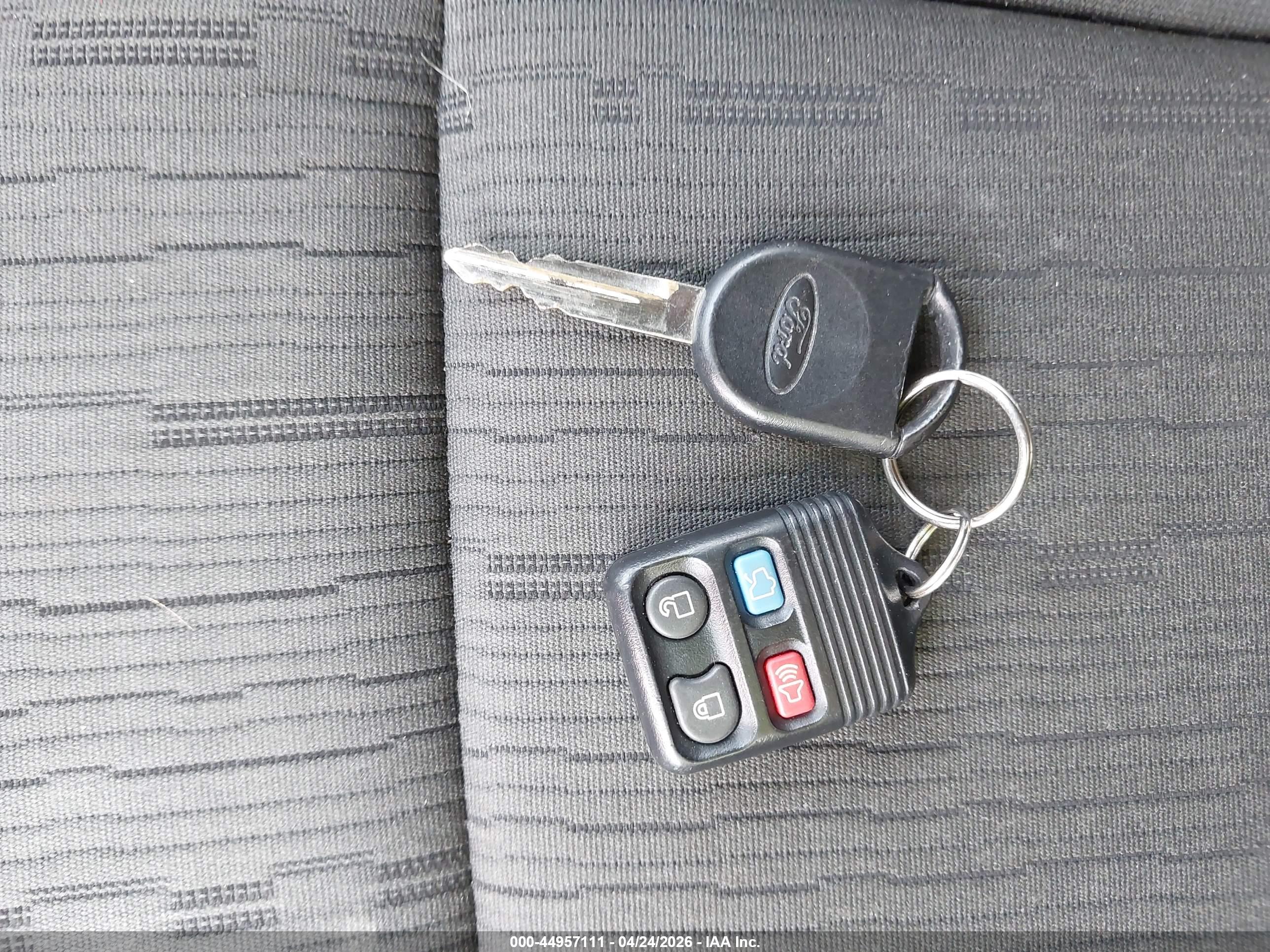 FORD FOCUS image 11