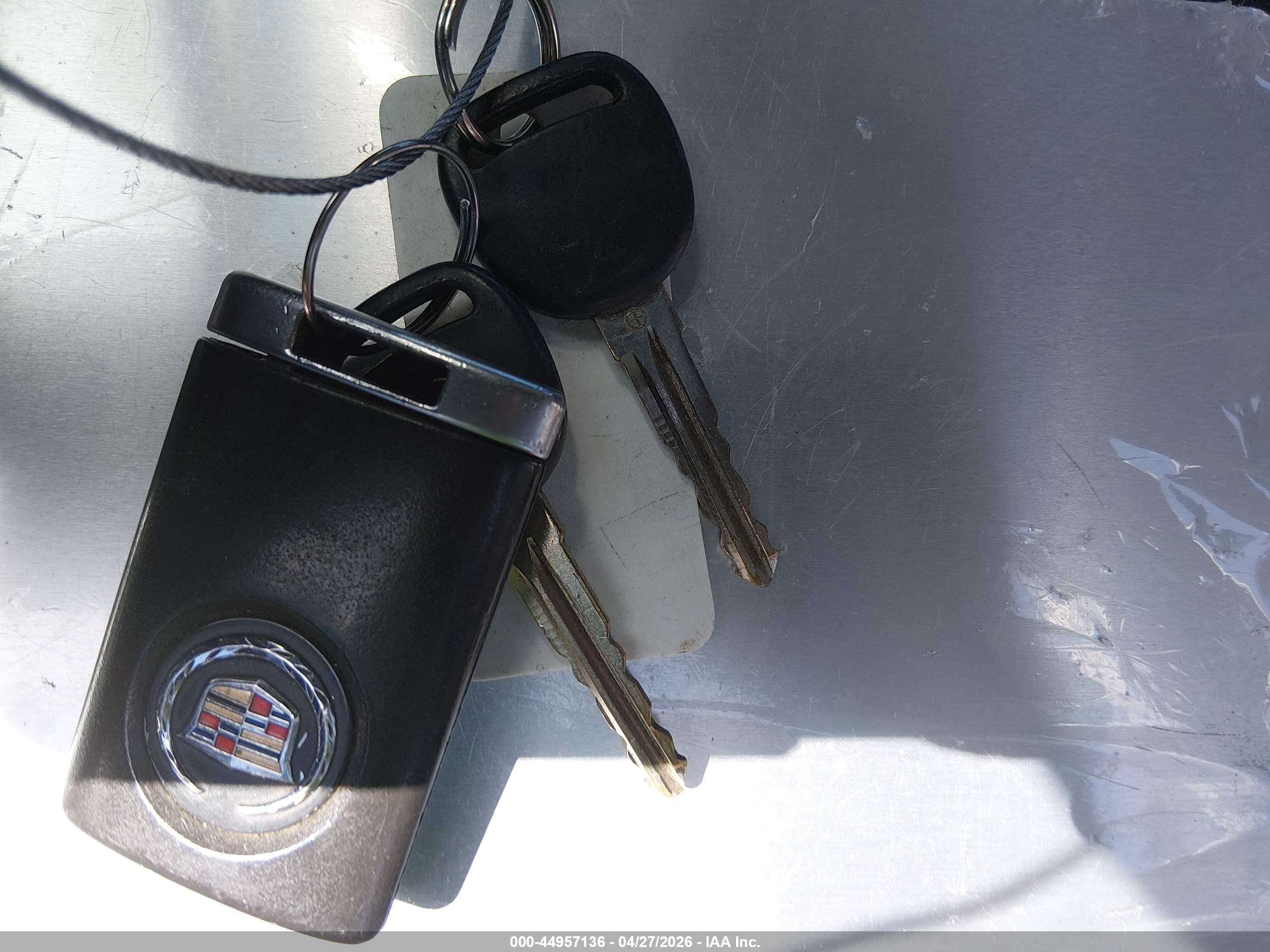 CADILLAC ESCALADE image 11