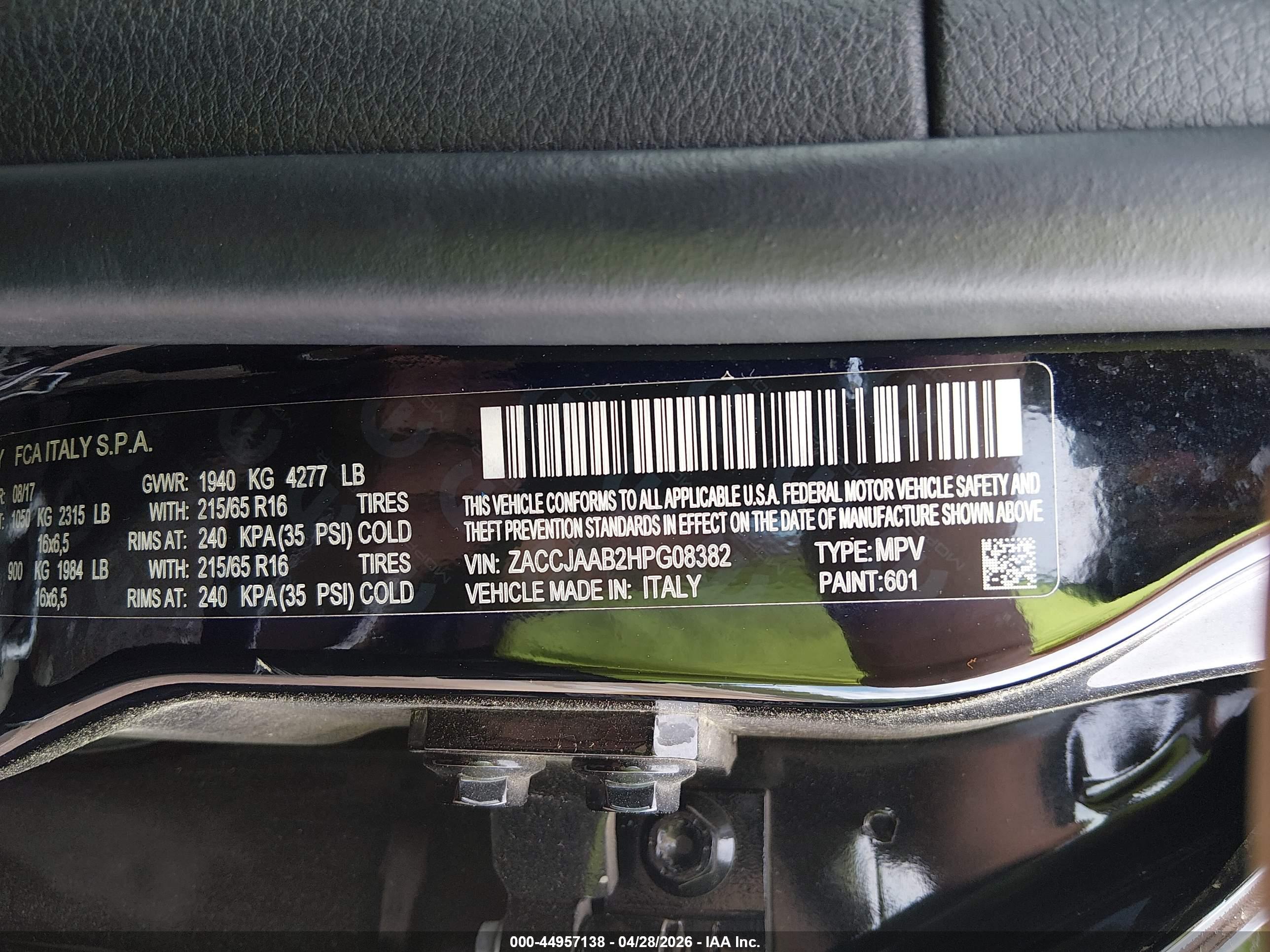 JEEP RENEGADE image 9