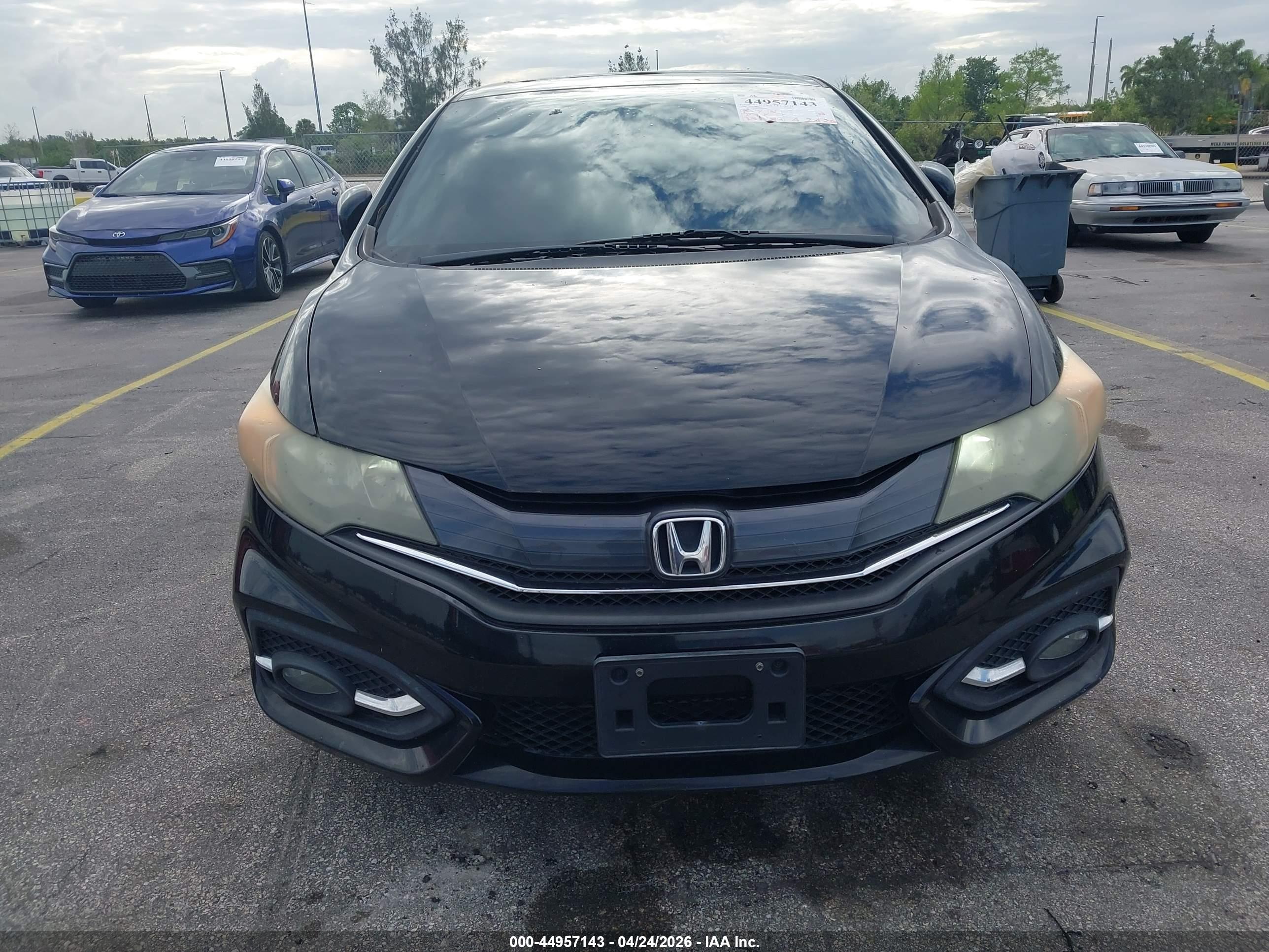 HONDA CIVIC image 6