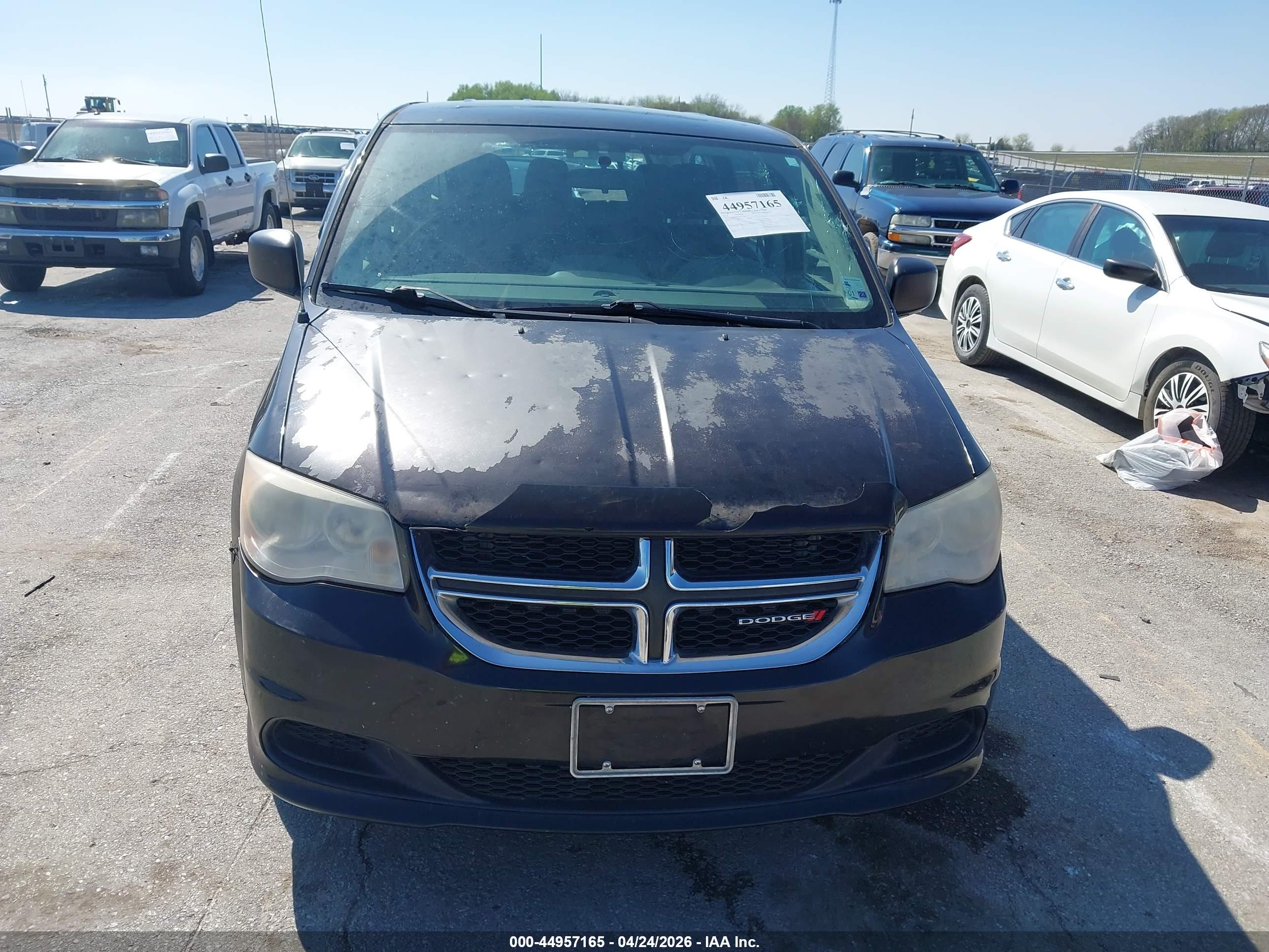 DODGE GRAND image 6