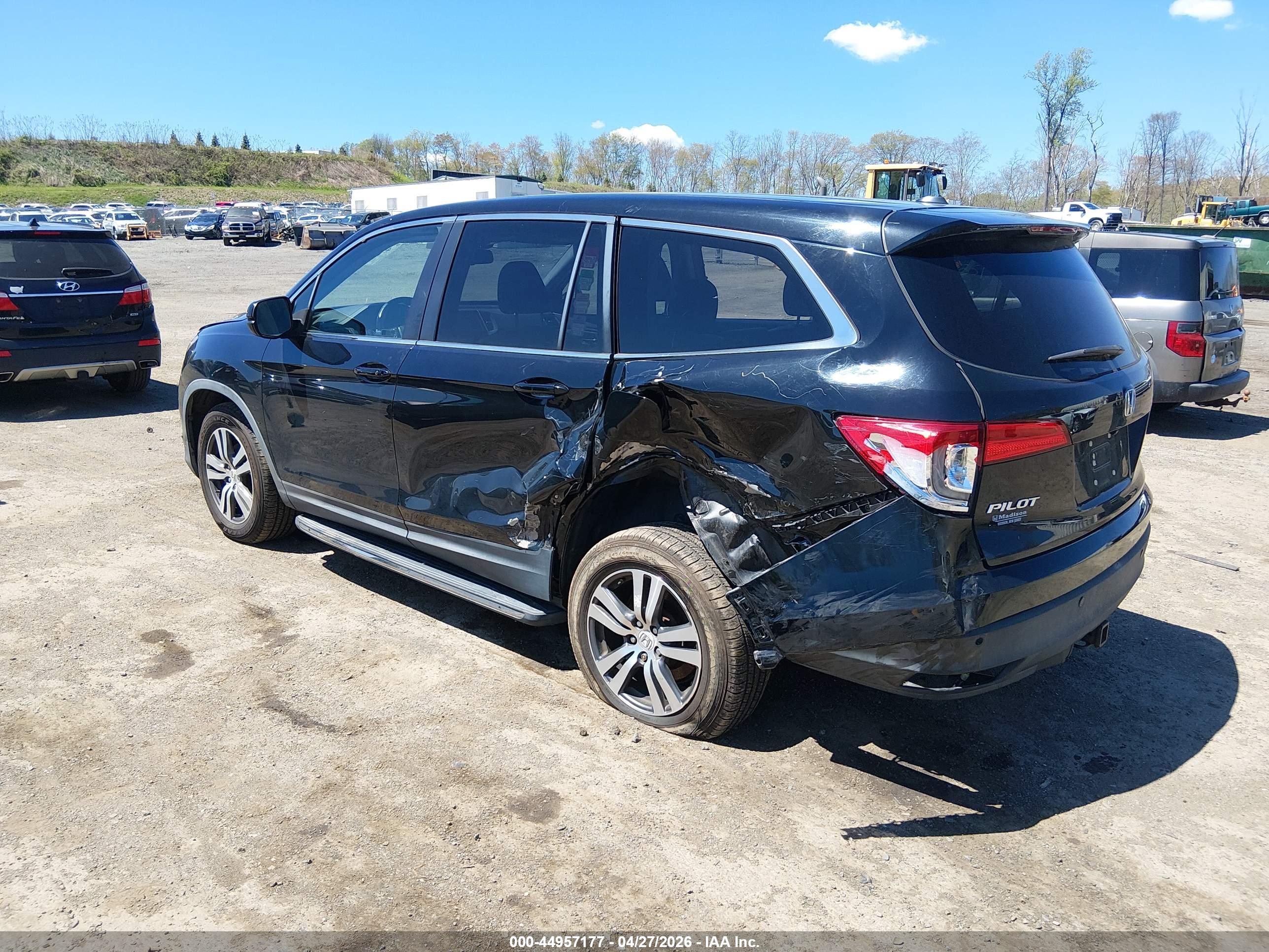 HONDA PILOT image 3