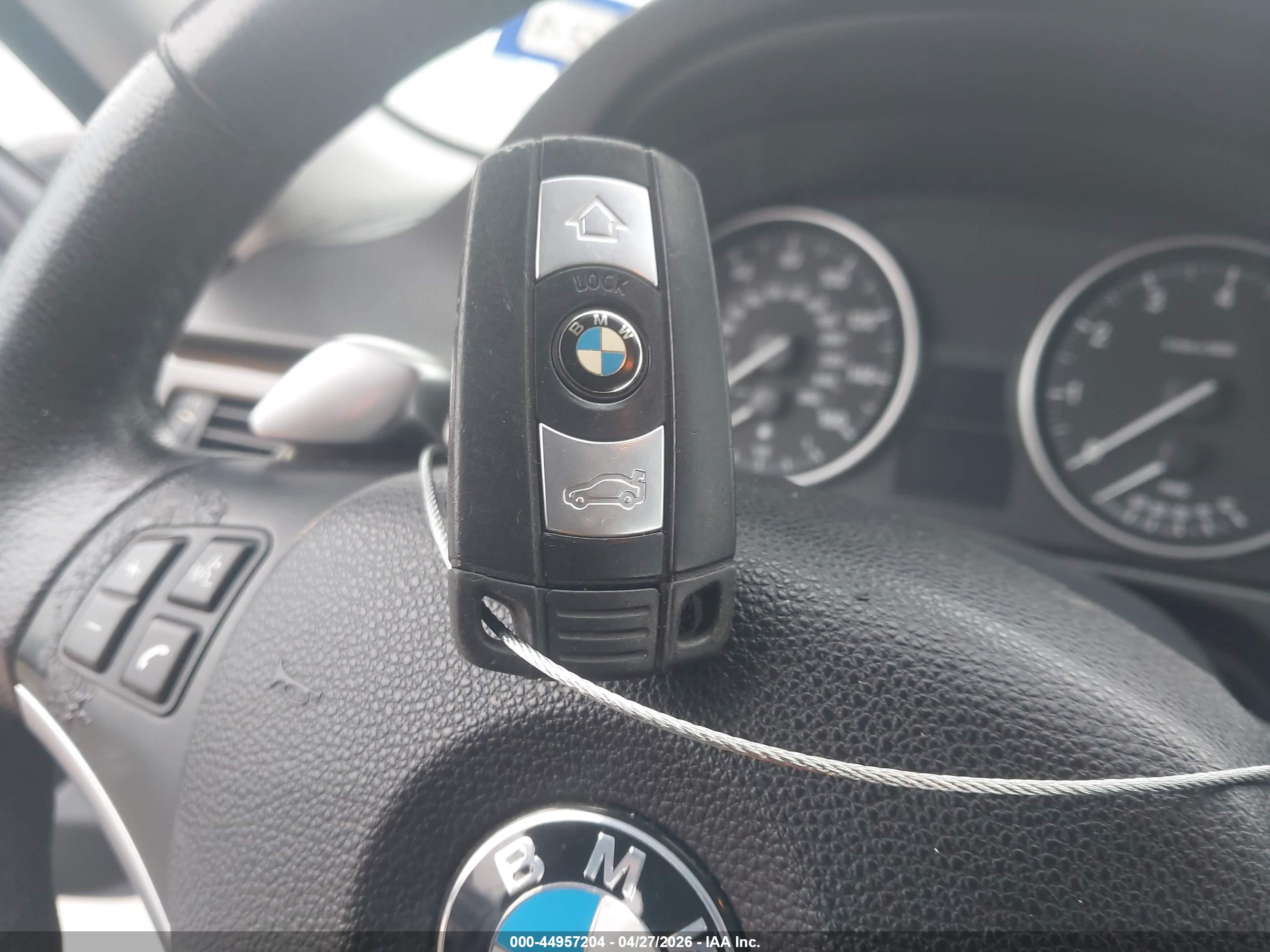 BMW 328I image 11