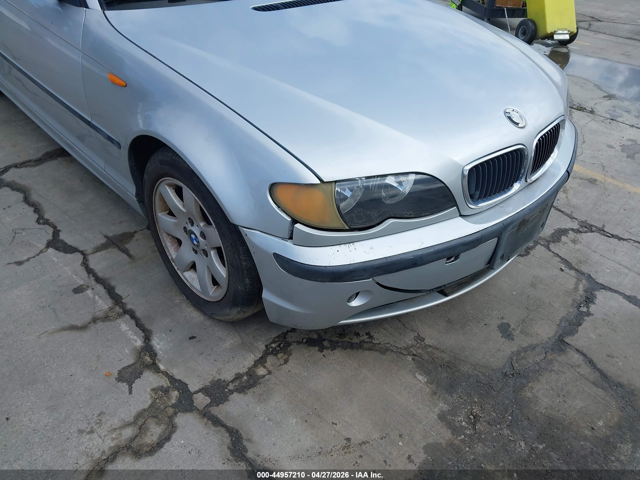 BMW 325I image 6