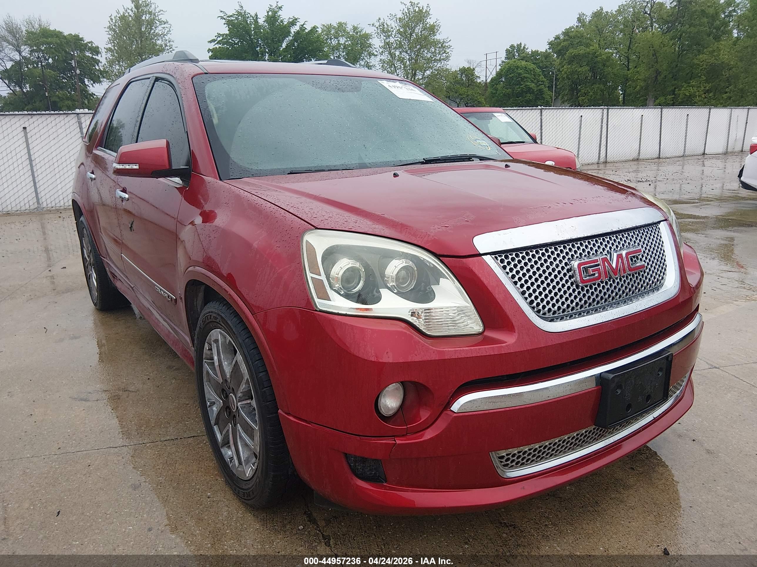 GMC ACADIA image 6